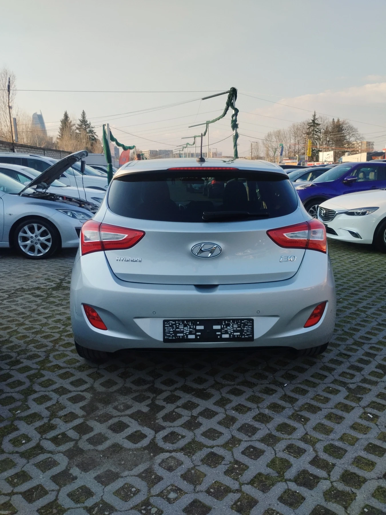 Hyundai I30 1.6 benzin panorama facelift , снимка 10 - Автомобили и джипове - 53737926