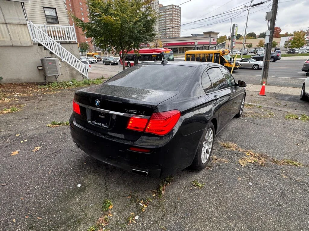 BMW 750 Li* ALPINA* X-DRIVE АвтоКредит(ЦЕНА ДО БГ), снимка 4 - Автомобили и джипове - 53774577