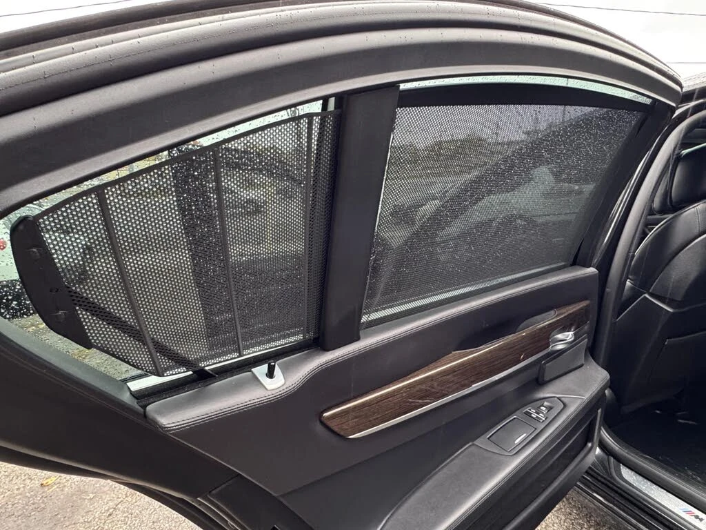 BMW 750 Li* ALPINA* X-DRIVE АвтоКредит(ЦЕНА ДО БГ), снимка 14 - Автомобили и джипове - 53774577