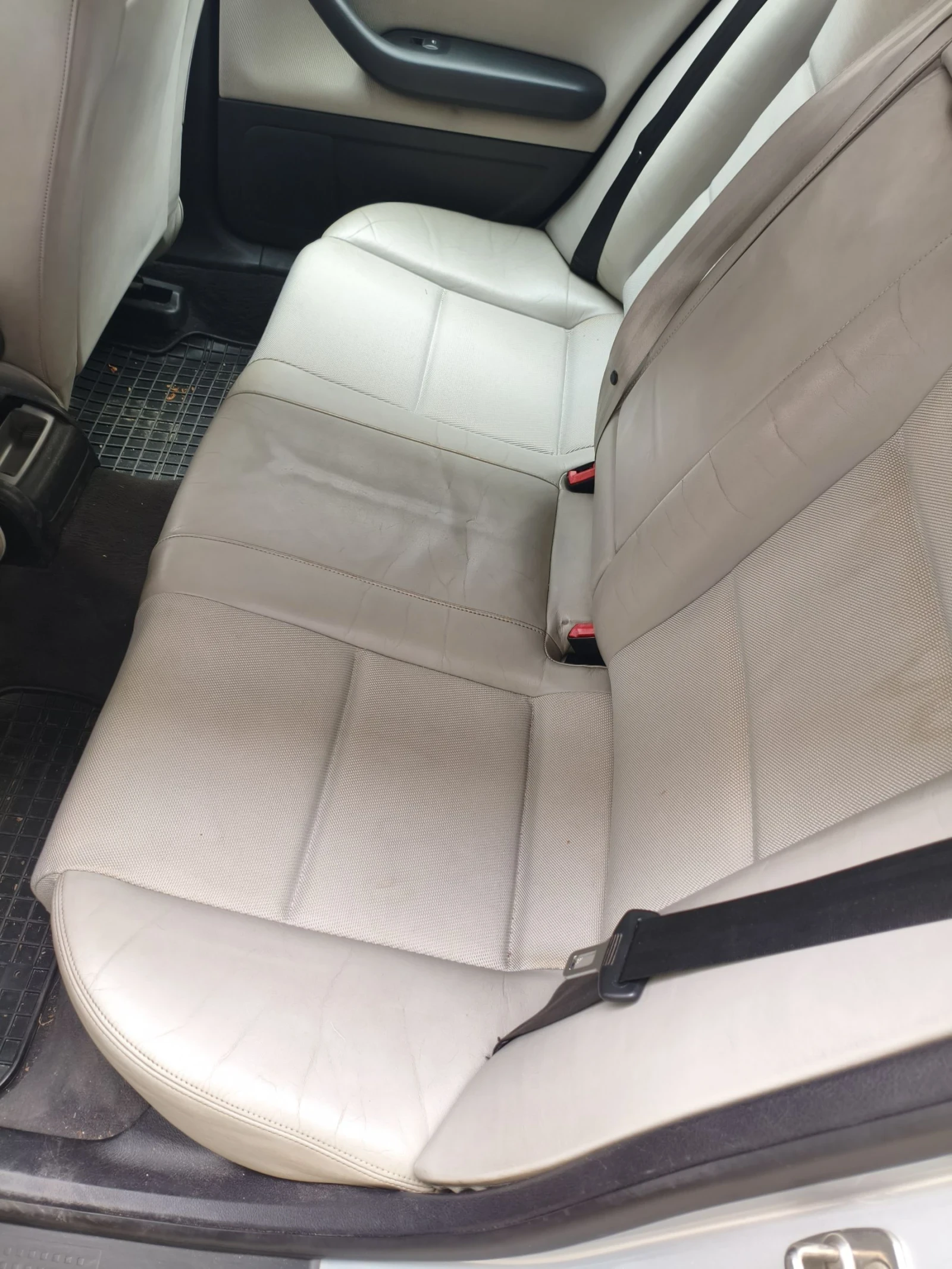 Audi A4, снимка 10 - Автомобили и джипове - 54379337