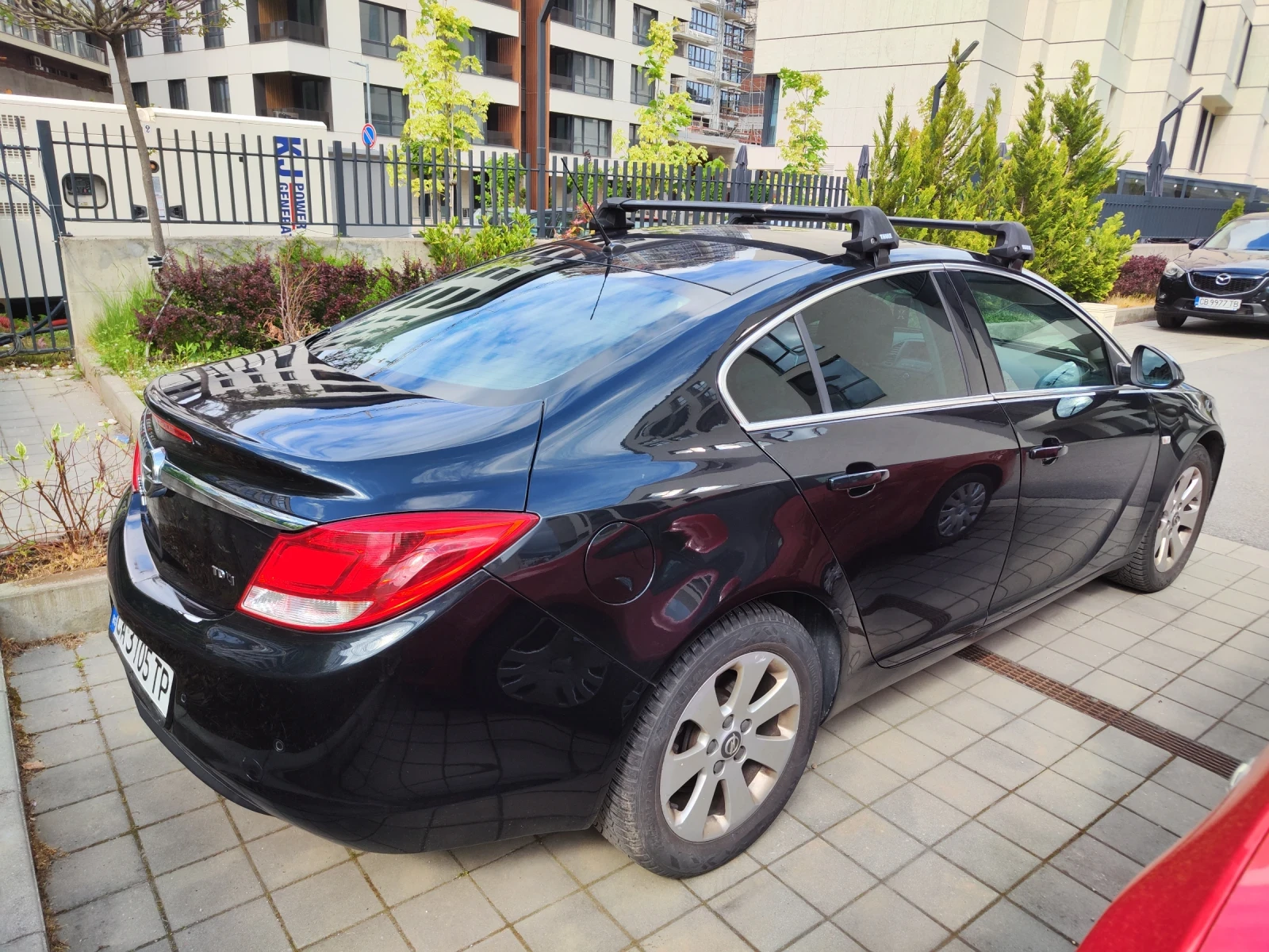 Opel Insignia Limousine NB, снимка 5 - Автомобили и джипове - 54622965