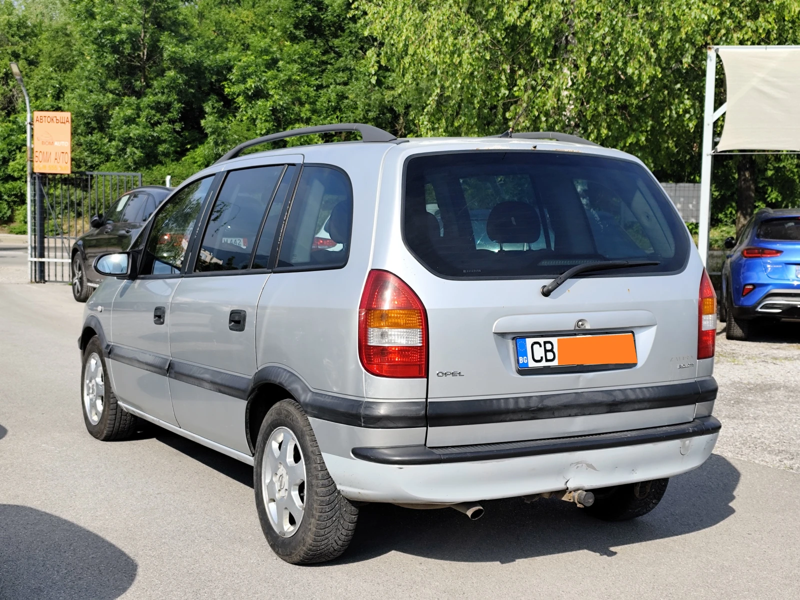 Opel Zafira 2.0TD* KLIMA* , снимка 6 - Автомобили и джипове - 54797682