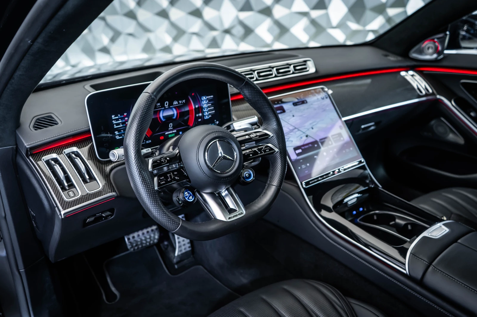 Mercedes-Benz S 63 AMG L 4M+ * Burm4D* CarbonCer* Монитори* Pano* FirstCl, снимка 8 - Автомобили и джипове - 54831788