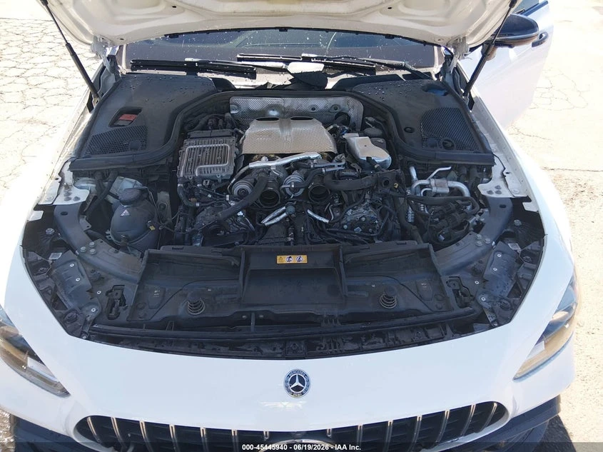 Mercedes-Benz GT 63 AMG | DISTRONIC | BURMESTER | , снимка 8 - Автомобили и джипове - 55045840