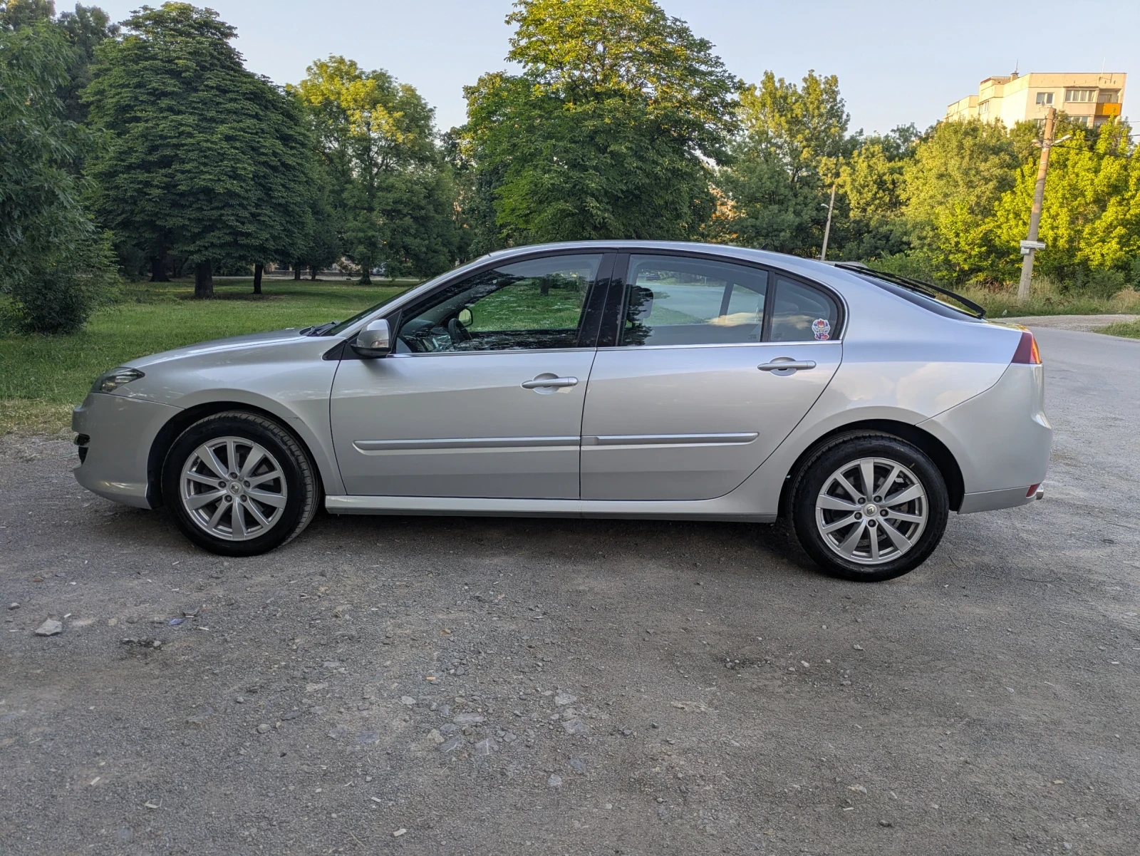 Renault Laguna