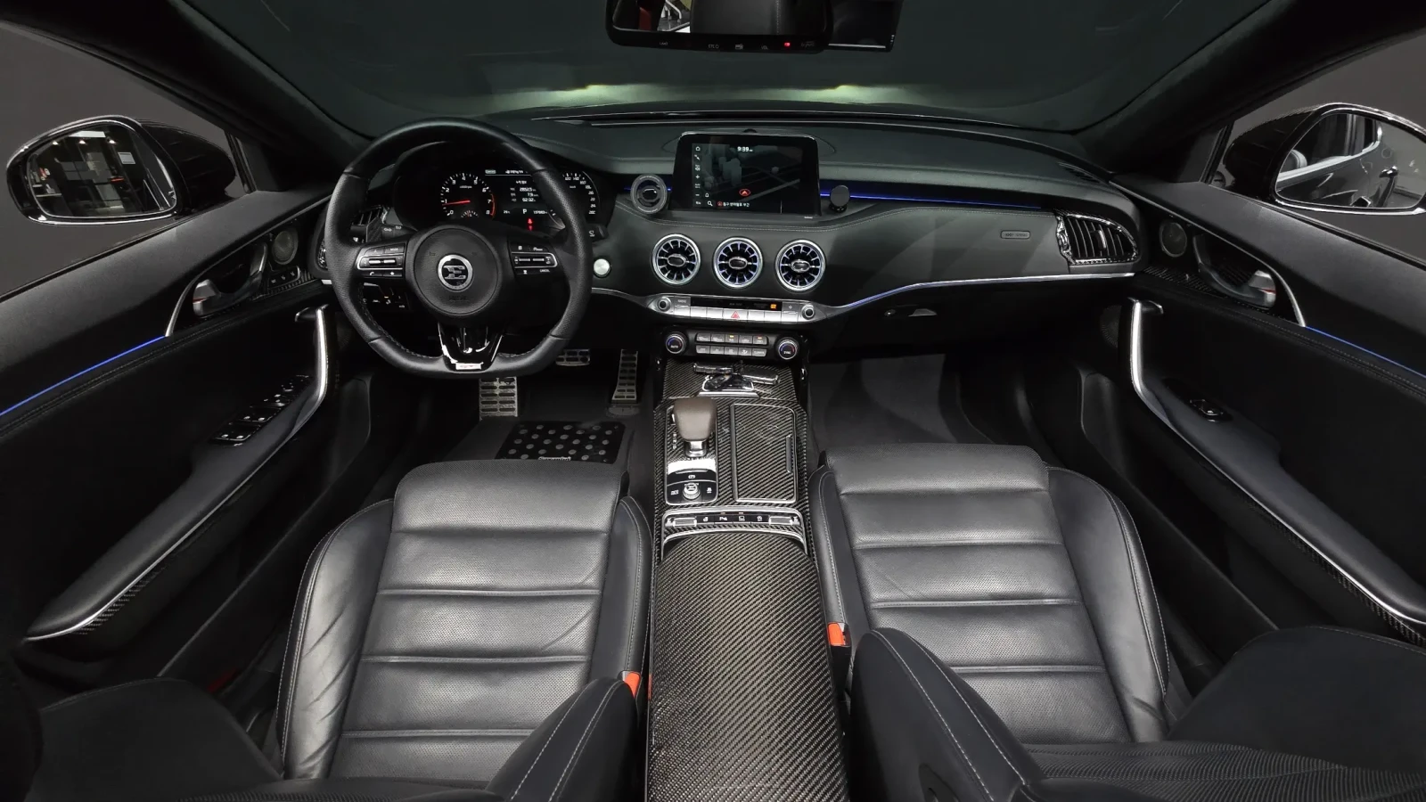 Kia Stinger CARBON| AEM| 360| HEADS UP, снимка 7 - Автомобили и джипове - 55398499