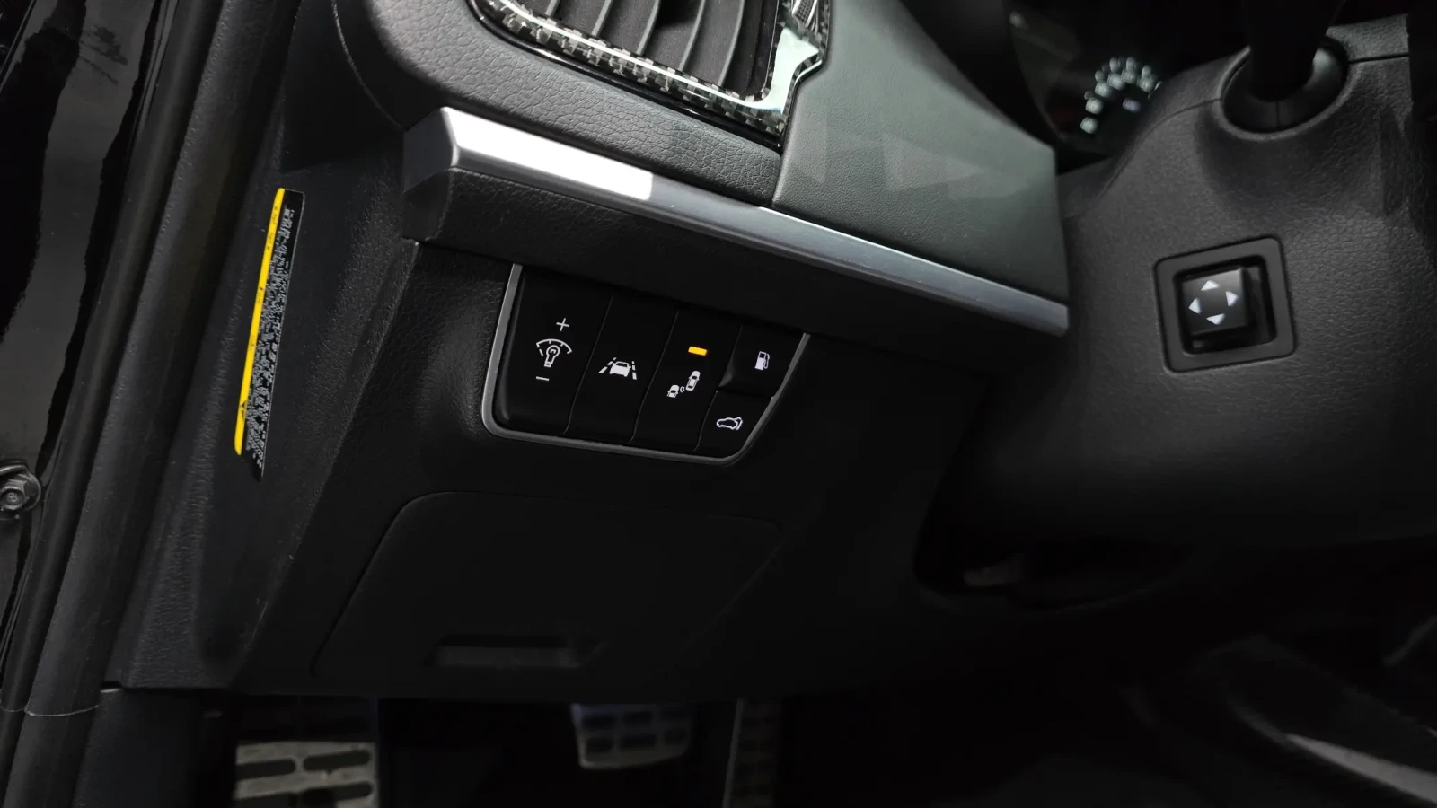 Kia Stinger CARBON| AEM| 360| HEADS UP, снимка 16 - Автомобили и джипове - 55398499