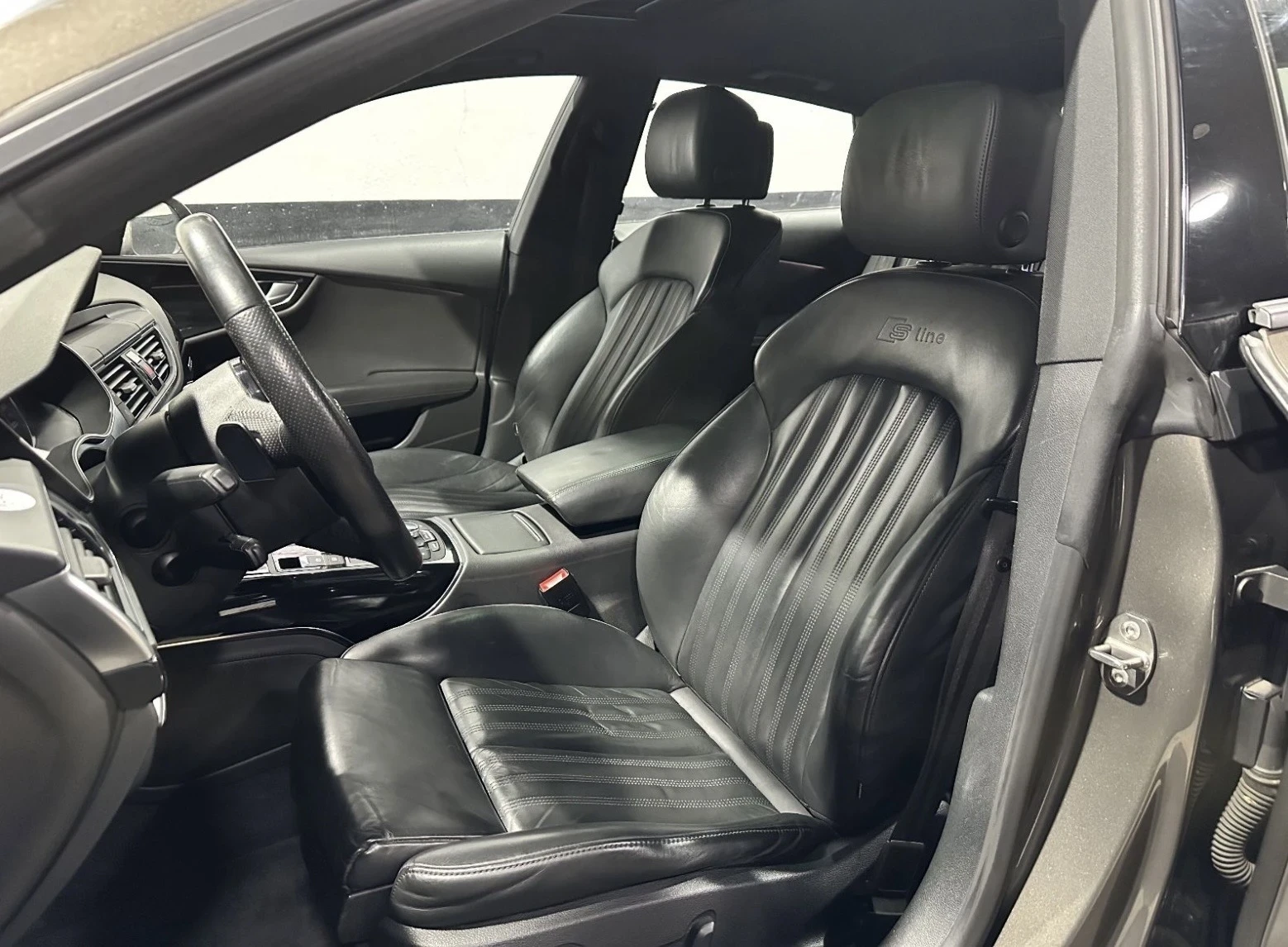 Audi A7 3.0 BiTDI 313 к.с. S-line , снимка 9 - Автомобили и джипове - 55780707