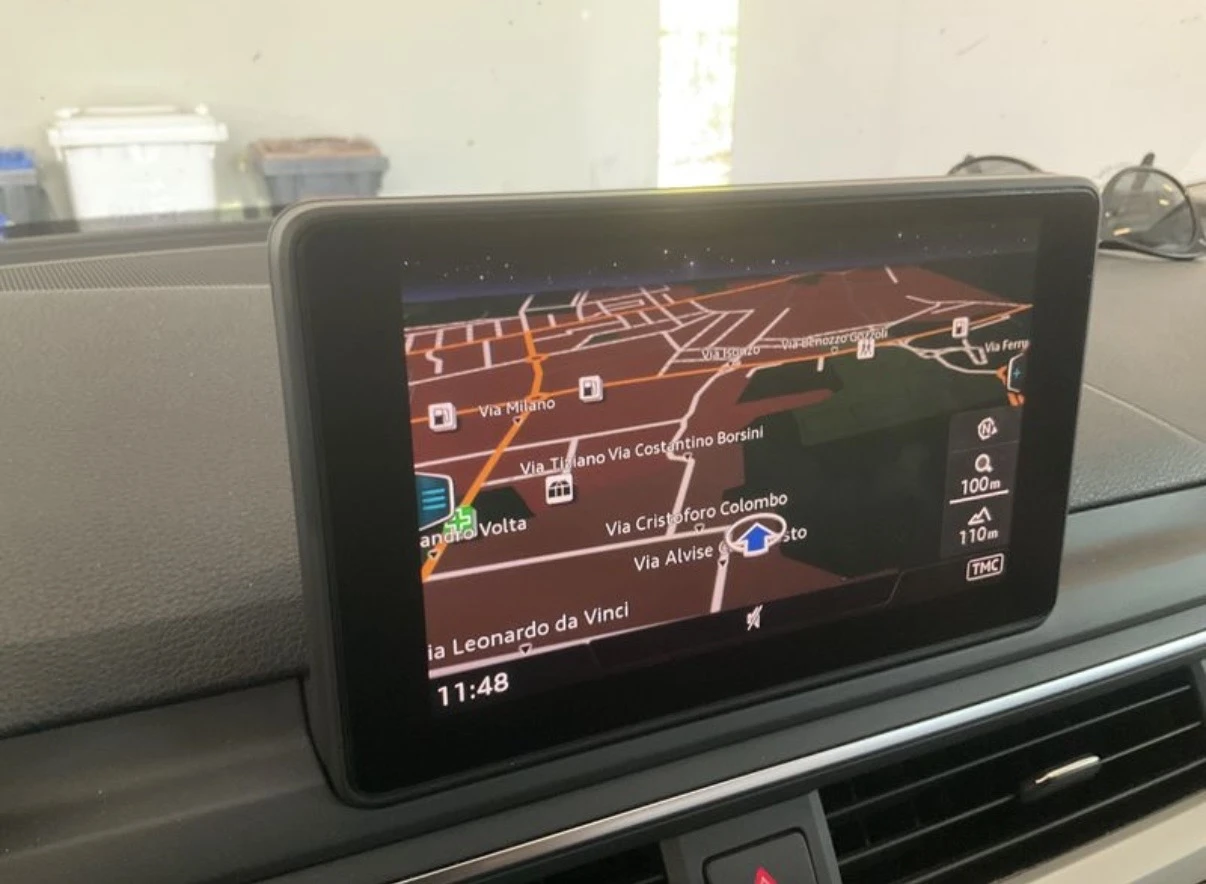 Audi A4 2.0TDI/190к.с./ОЧАКВАН ВНОС/, снимка 10 - Автомобили и джипове - 55544822