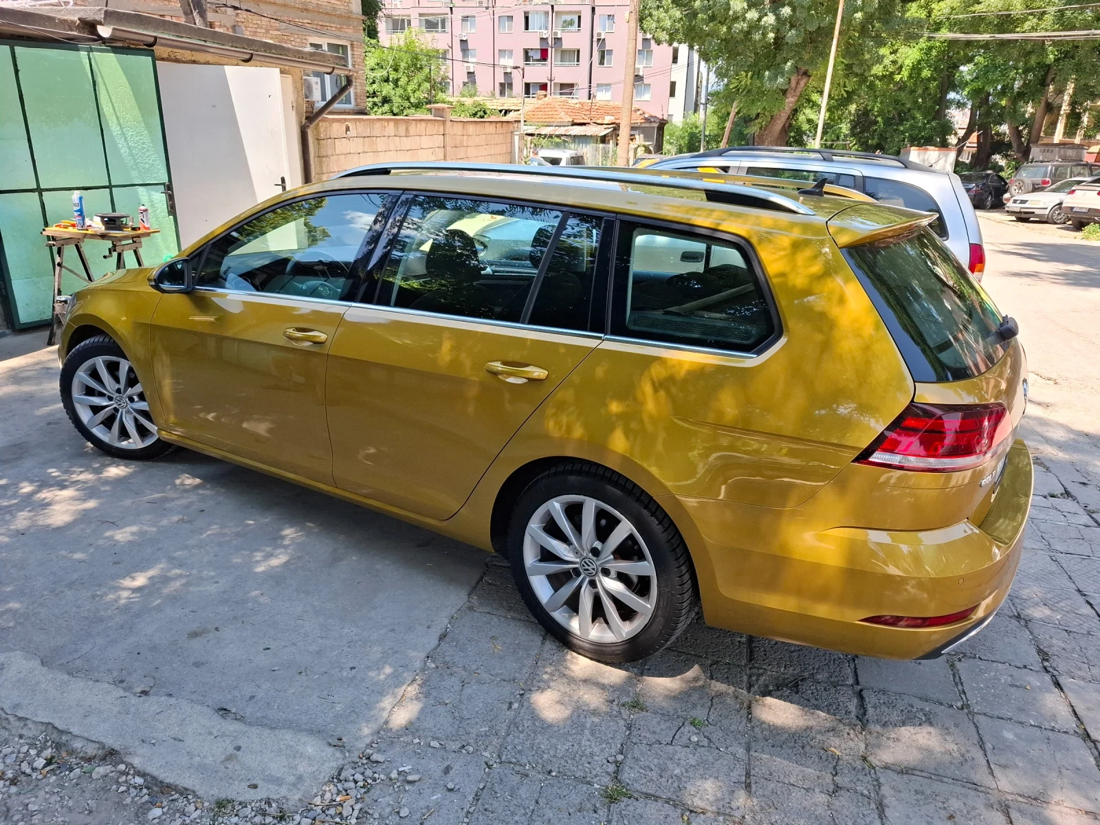 VW Golf Variant, снимка 4 - Автомобили и джипове - 55715511