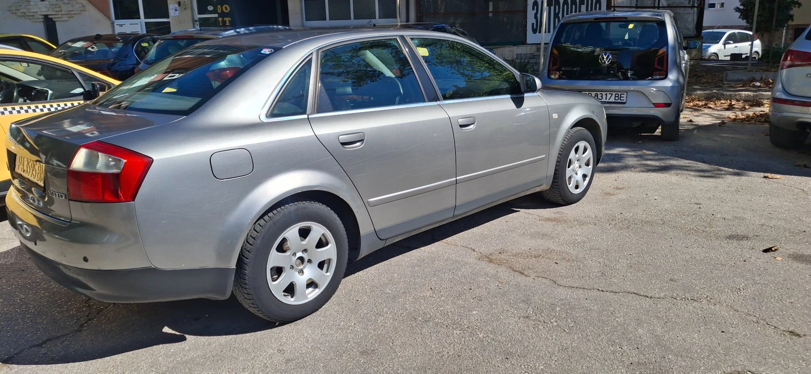 Audi A4, снимка 3 - Автомобили и джипове - 56083176
