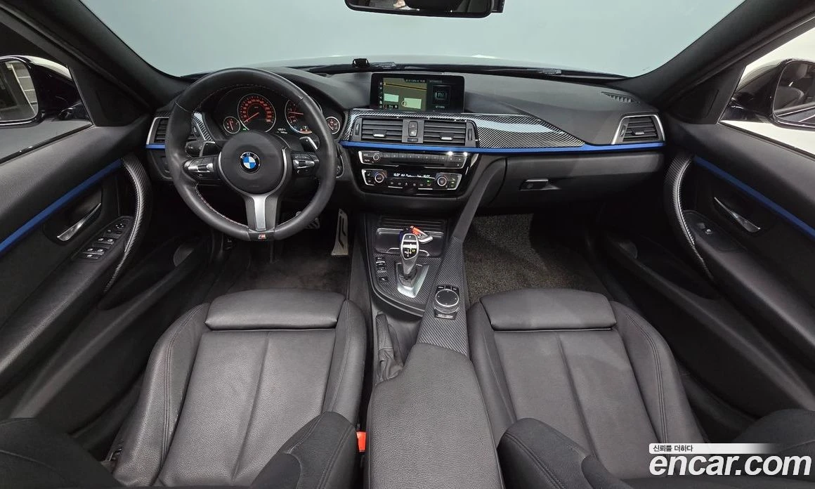 BMW 320 320i M Sport, снимка 9 - Автомобили и джипове - 56156545