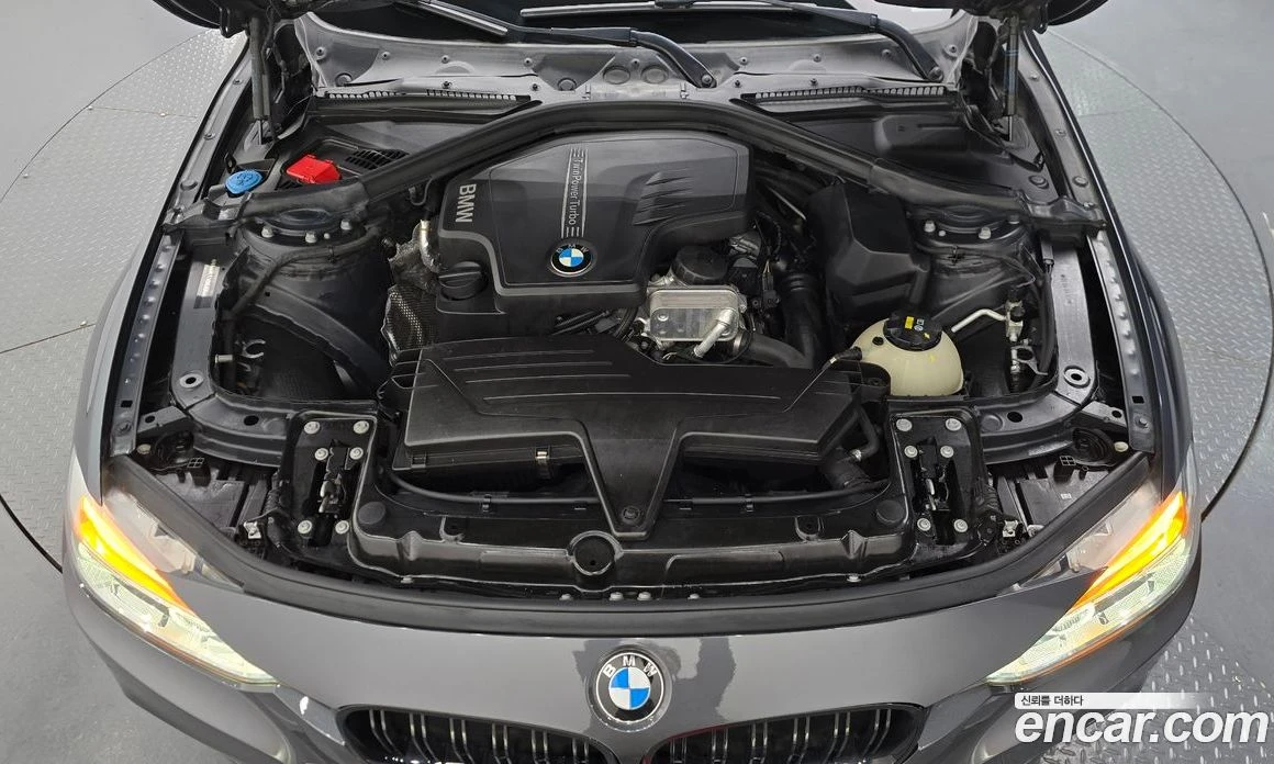 BMW 320 320i M Sport, снимка 5 - Автомобили и джипове - 56156545