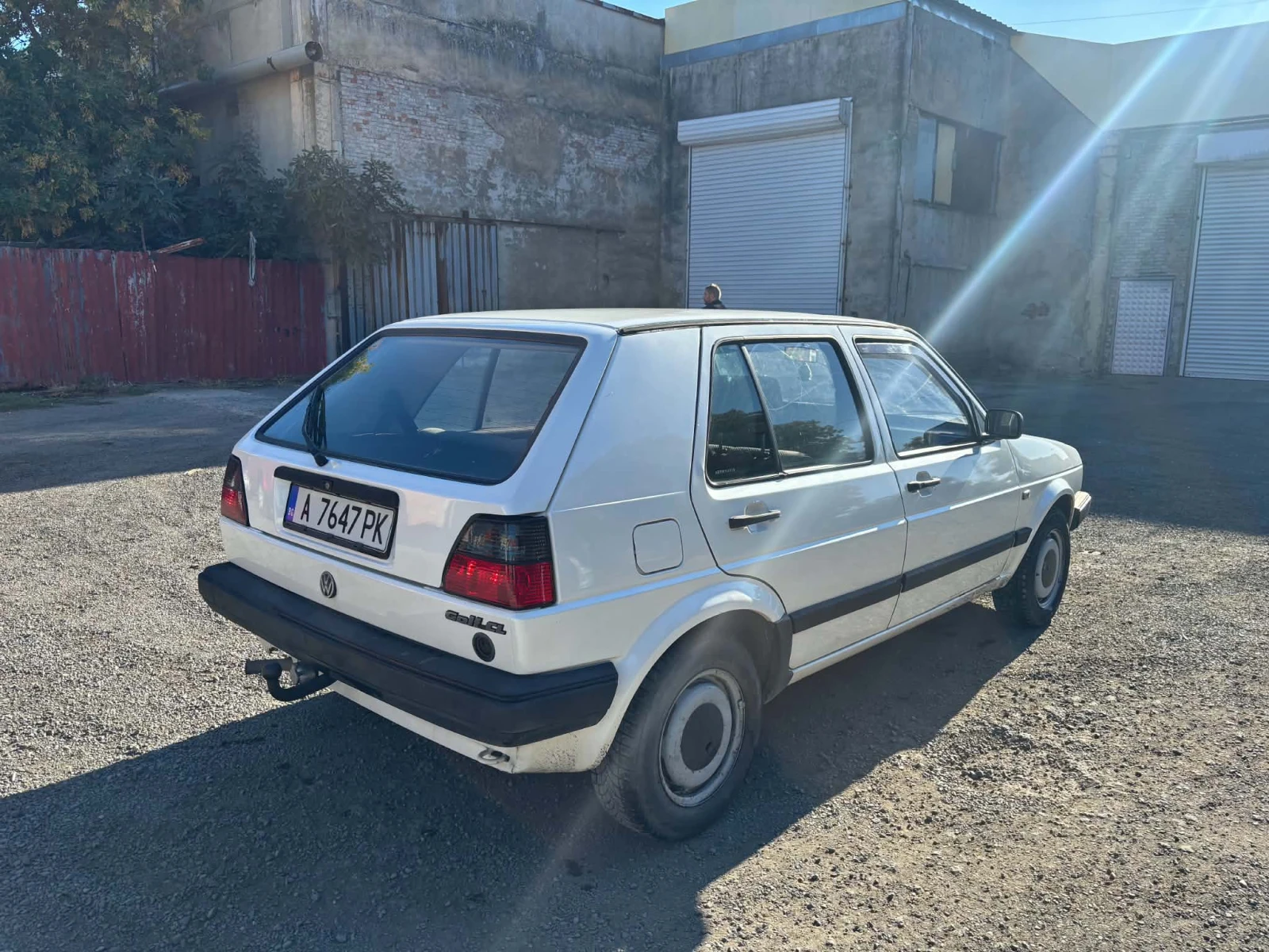 VW Golf 1.6, снимка 4 - Автомобили и джипове - 56425176