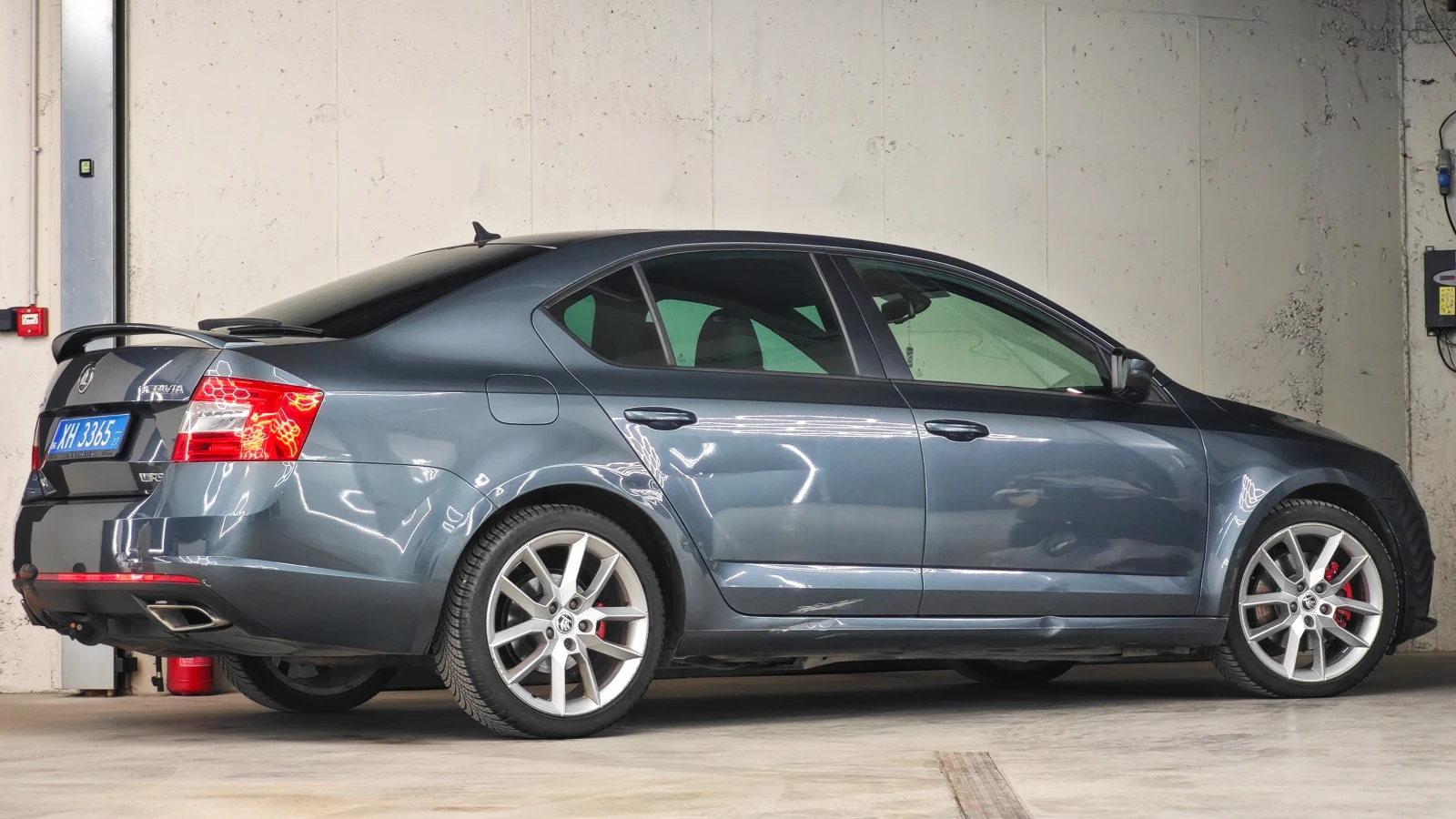 Skoda Octavia VRS 2.0TDI 4x4, снимка 4 - Автомобили и джипове - 56449278