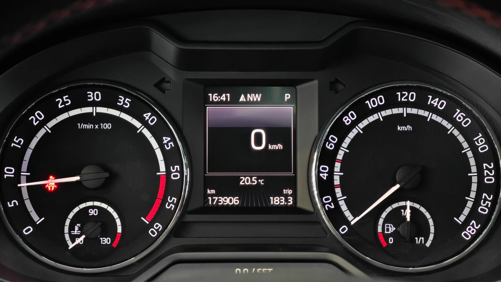 Skoda Octavia VRS 2.0TDI 4x4, снимка 10 - Автомобили и джипове - 56449278