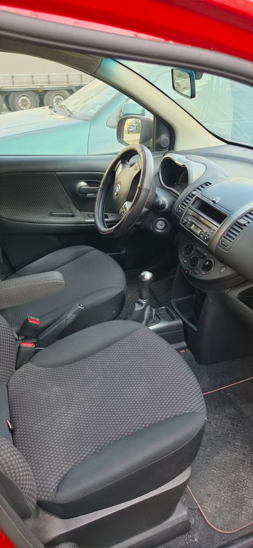 Nissan Note, снимка 13 - Автомобили и джипове - 56471628