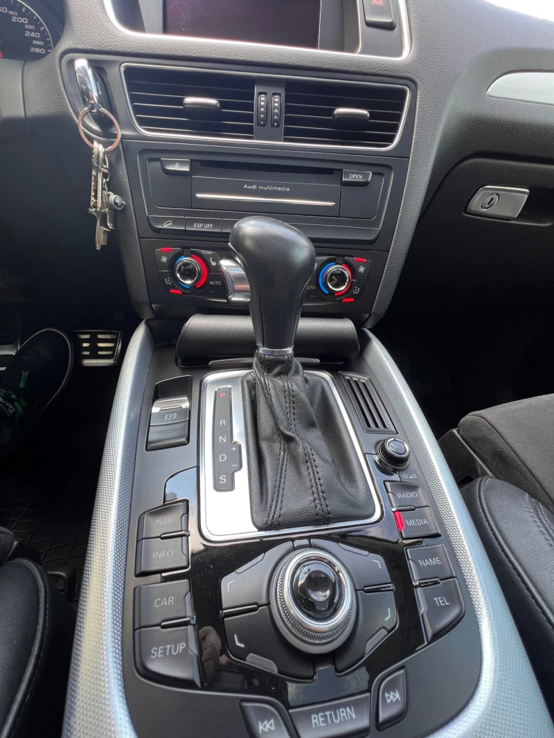 Audi Q5 3.0 TDI S-Line Premium, снимка 10 - Автомобили и джипове - 51874740