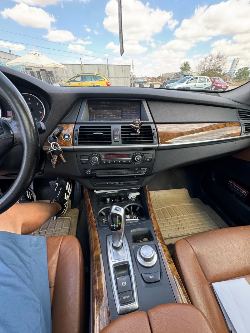 BMW X5 3.0 d SD XDrive, снимка 4 - Автомобили и джипове - 51829195