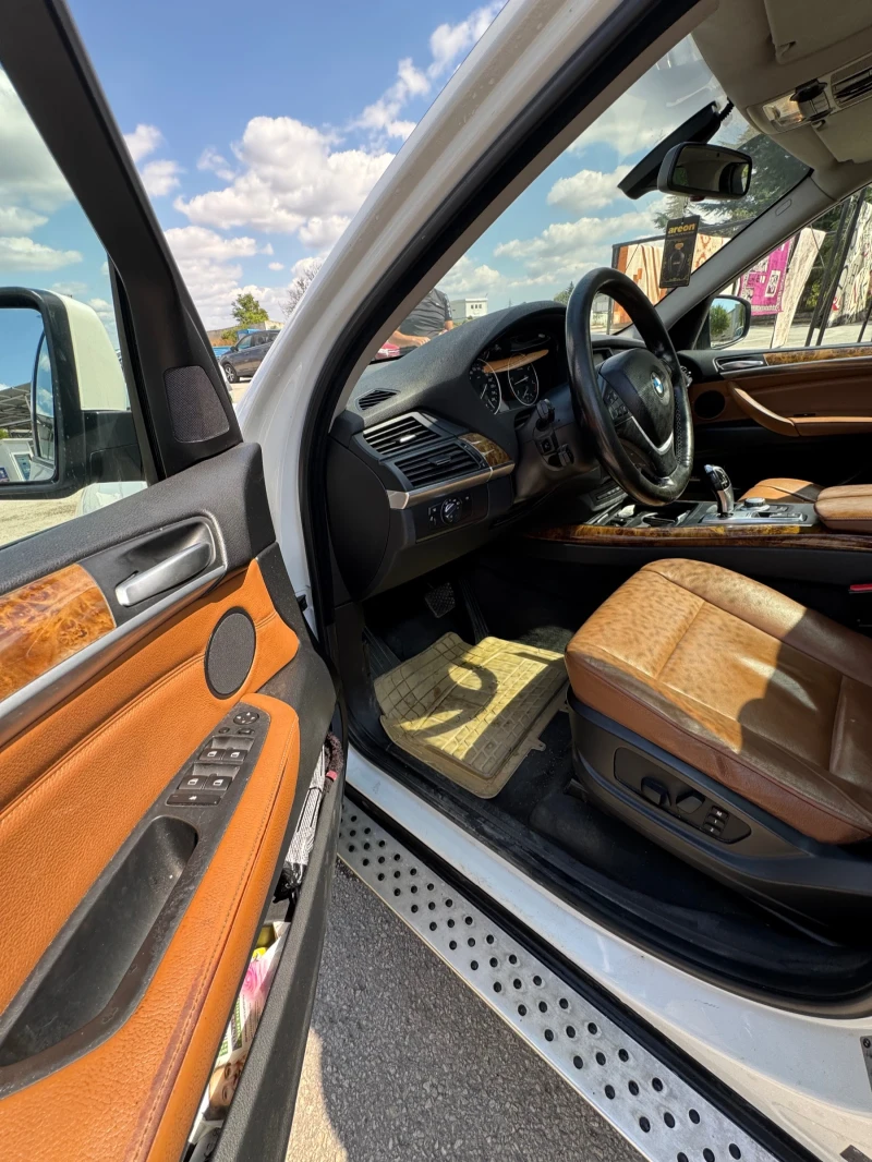 BMW X5 3.0 d SD XDrive, снимка 11 - Автомобили и джипове - 51829195