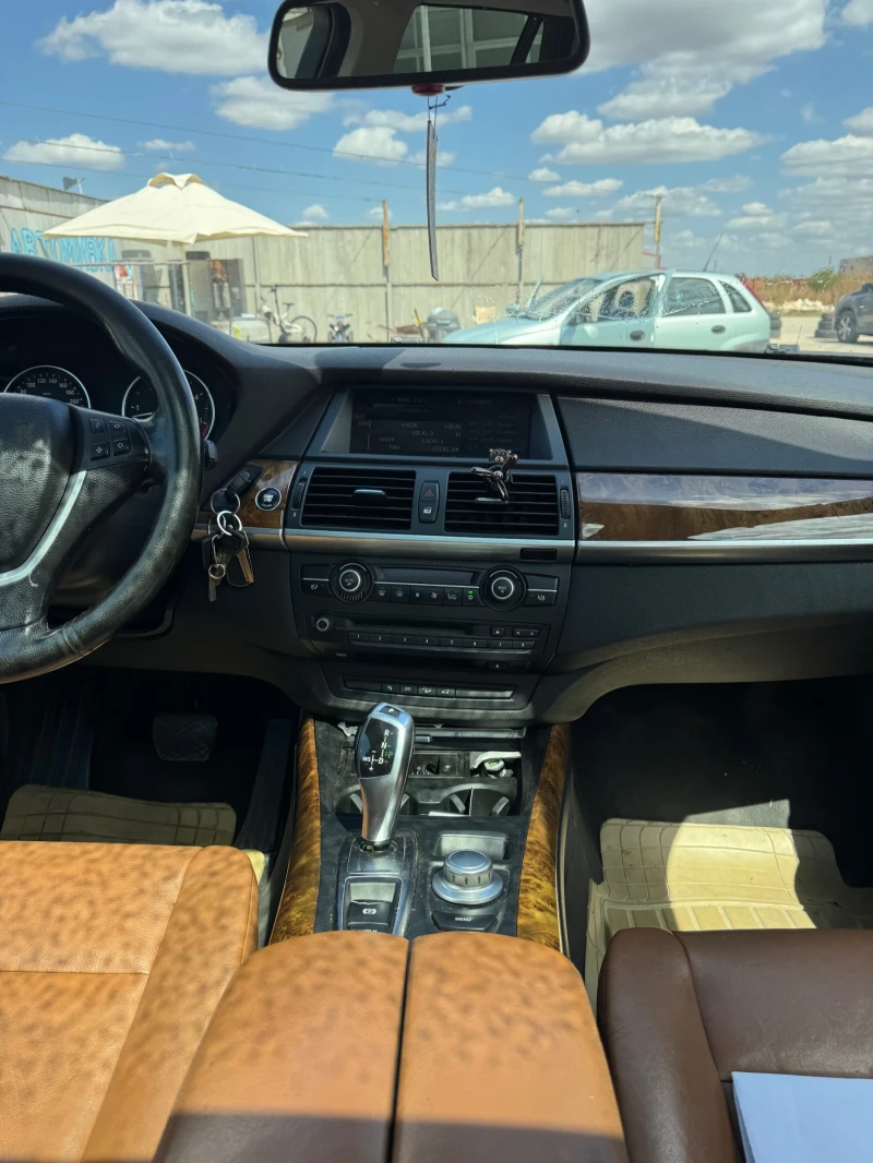 BMW X5 3.0 d SD XDrive, снимка 10 - Автомобили и джипове - 51829195