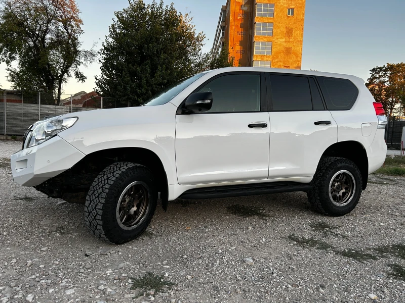 Toyota Land cruiser, снимка 4 - Автомобили и джипове - 51772059