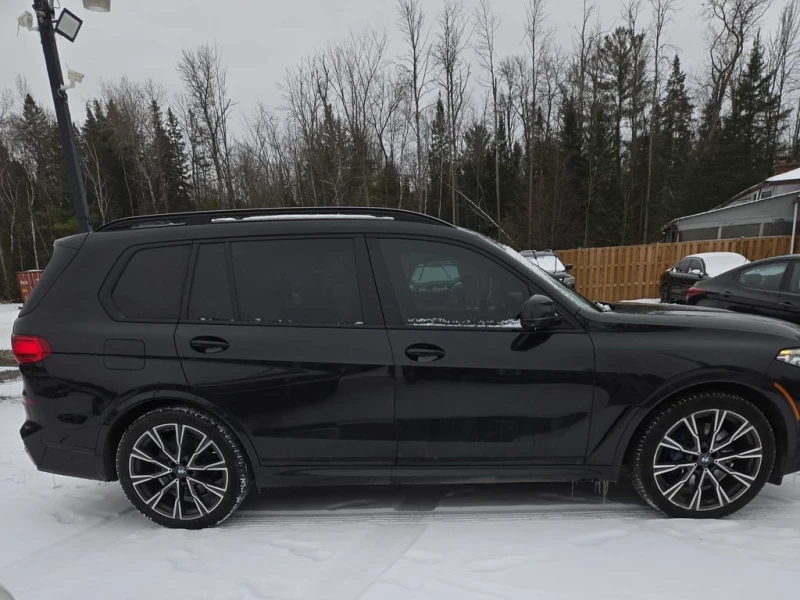 BMW X7 * xDrive40i * CARFAX * БЕЗ ПЪРВОНАЧАЛНА ВНОСКА, снимка 3 - Автомобили и джипове - 52654857