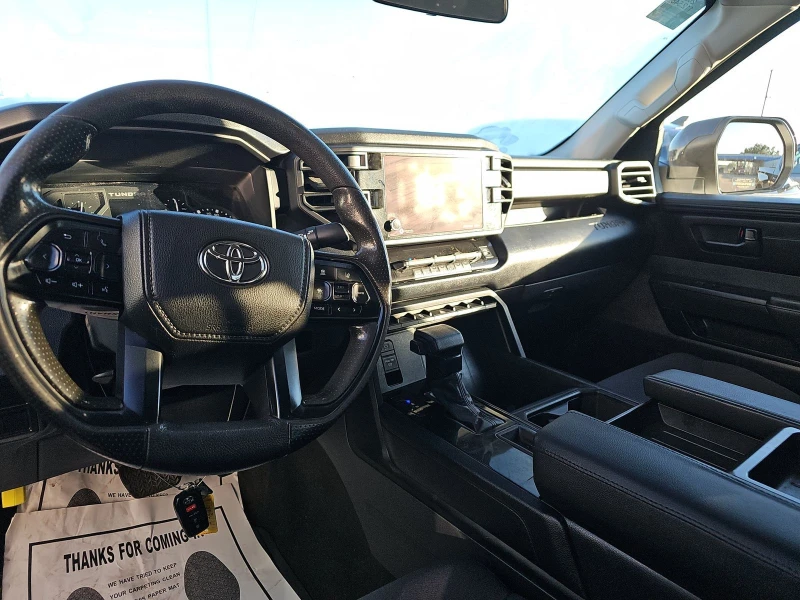 Toyota Tundra, снимка 11 - Автомобили и джипове - 53200452