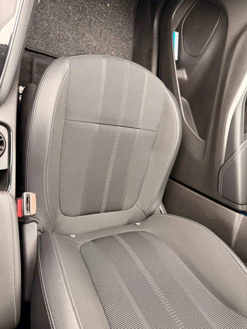 Opel Grandland, снимка 8 - Автомобили и джипове - 53486571