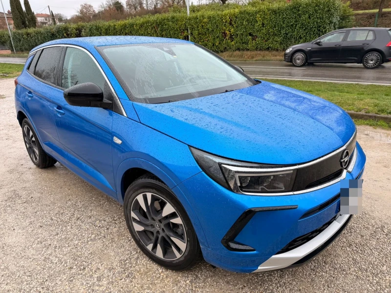 Opel Grandland, снимка 2 - Автомобили и джипове - 53486571