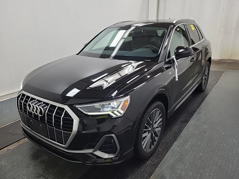 Audi Q3 Progressiv  CARFAX