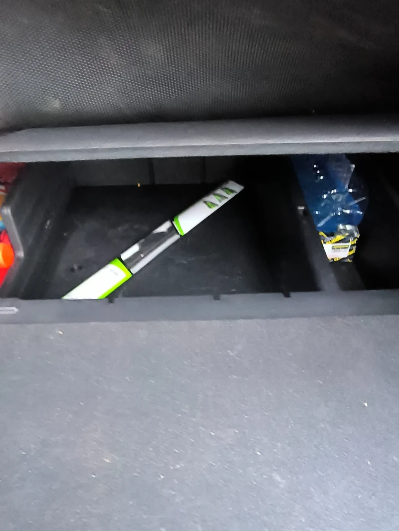 Hyundai Santa fe 2, 7 GLS , снимка 17 - Автомобили и джипове - 53573668