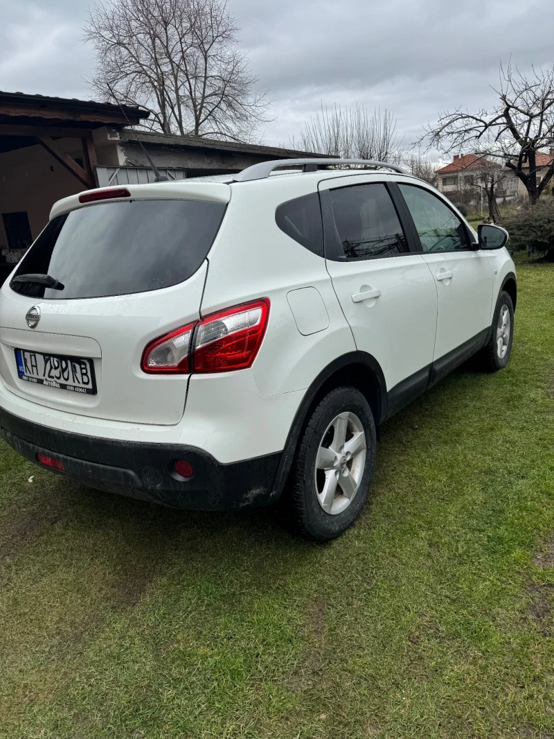 Nissan Qashqai 2.0dci 4x4, снимка 4 - Автомобили и джипове - 53585432