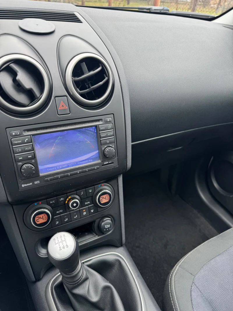 Nissan Qashqai 2.0dci 4x4, снимка 11 - Автомобили и джипове - 53585432