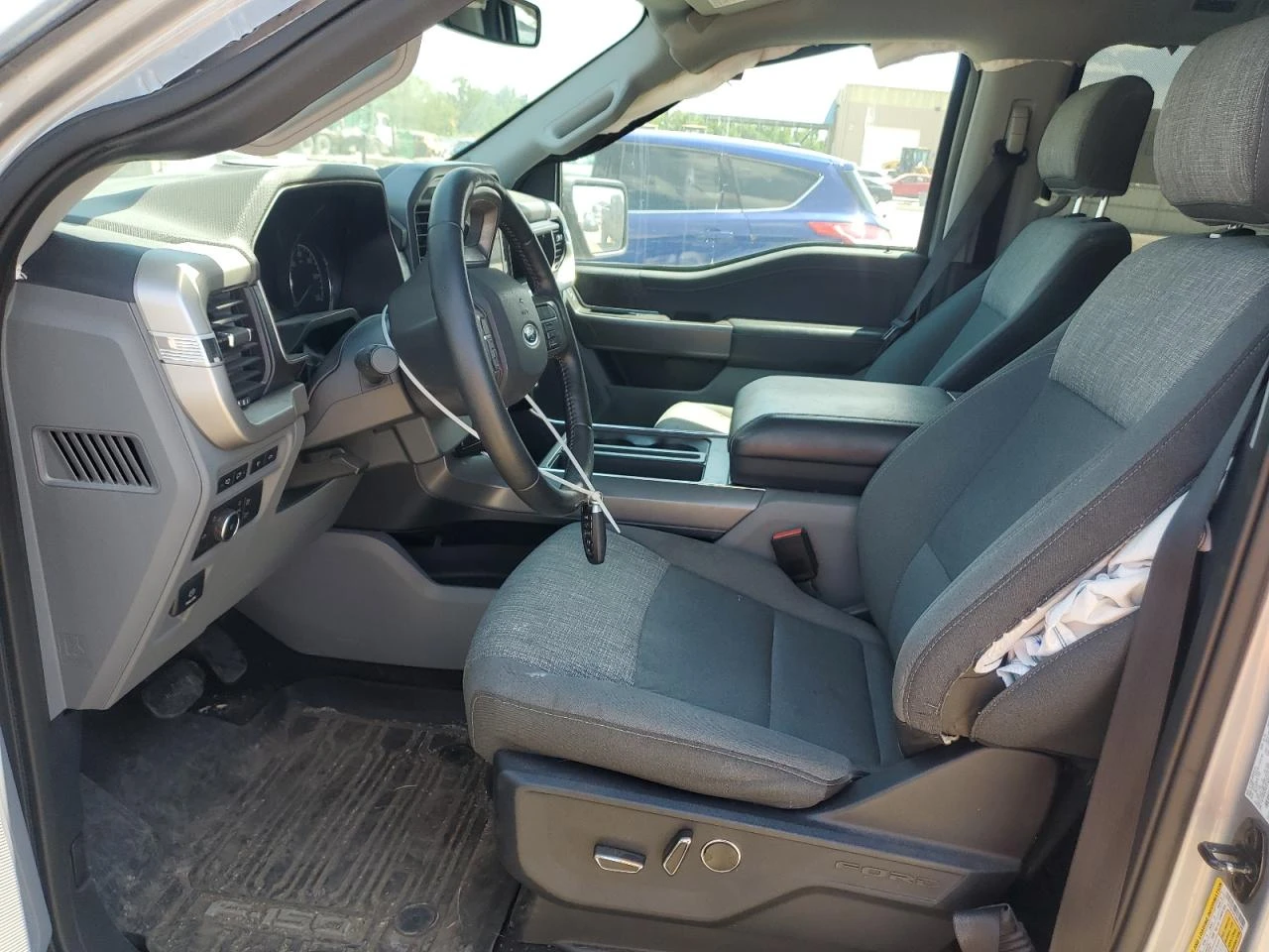 Ford F150 SUPERCREW 4X4 - изображение 7