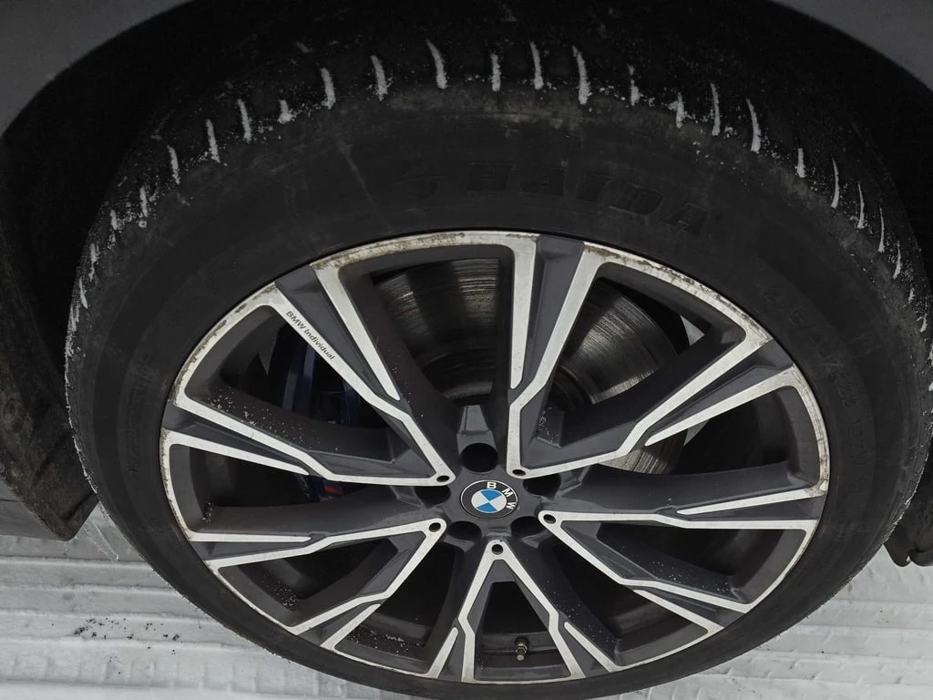 BMW X7 * xDrive40i * CARFAX *    | Mobile.bg   7