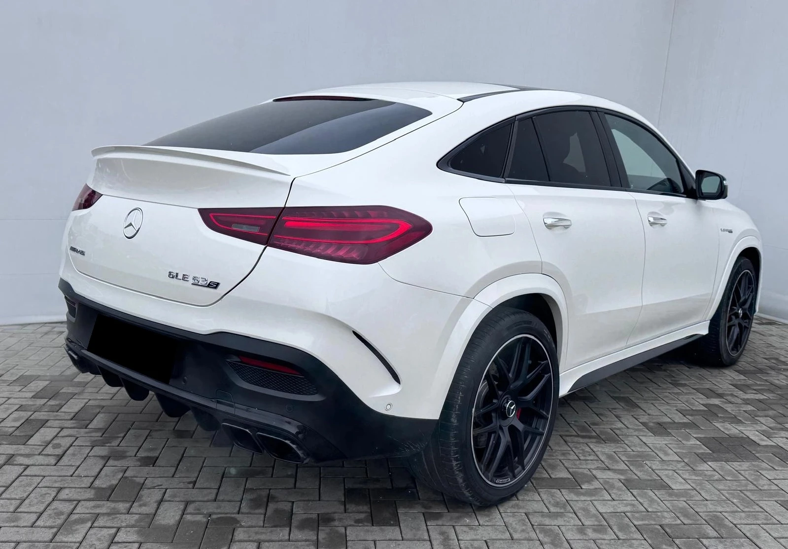 Mercedes-Benz GLE 63 S AMG 4Matic+ Coupe - изображение 2