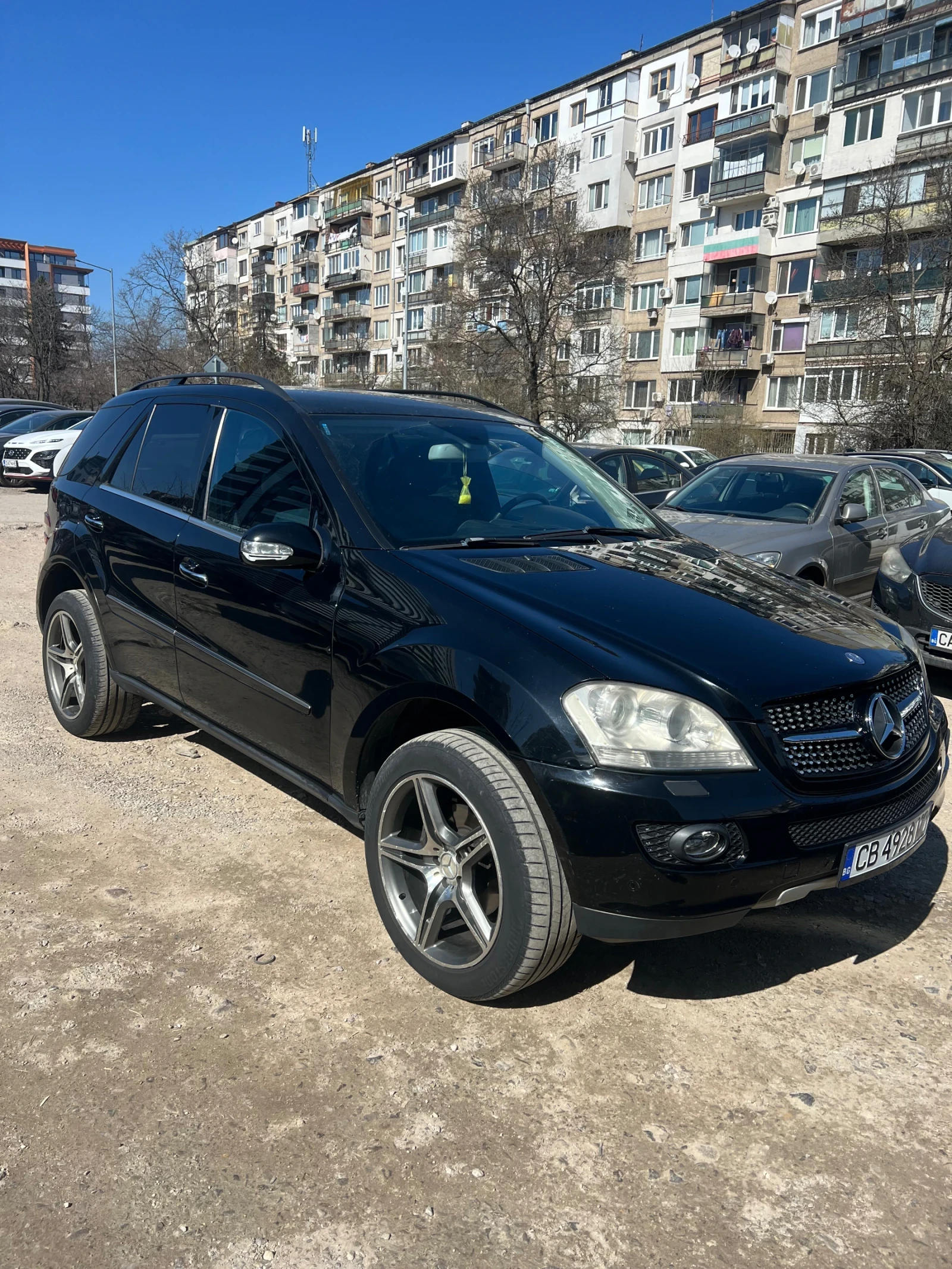 Mercedes-Benz ML 320, снимка 3 - Автомобили и джипове - 53826353