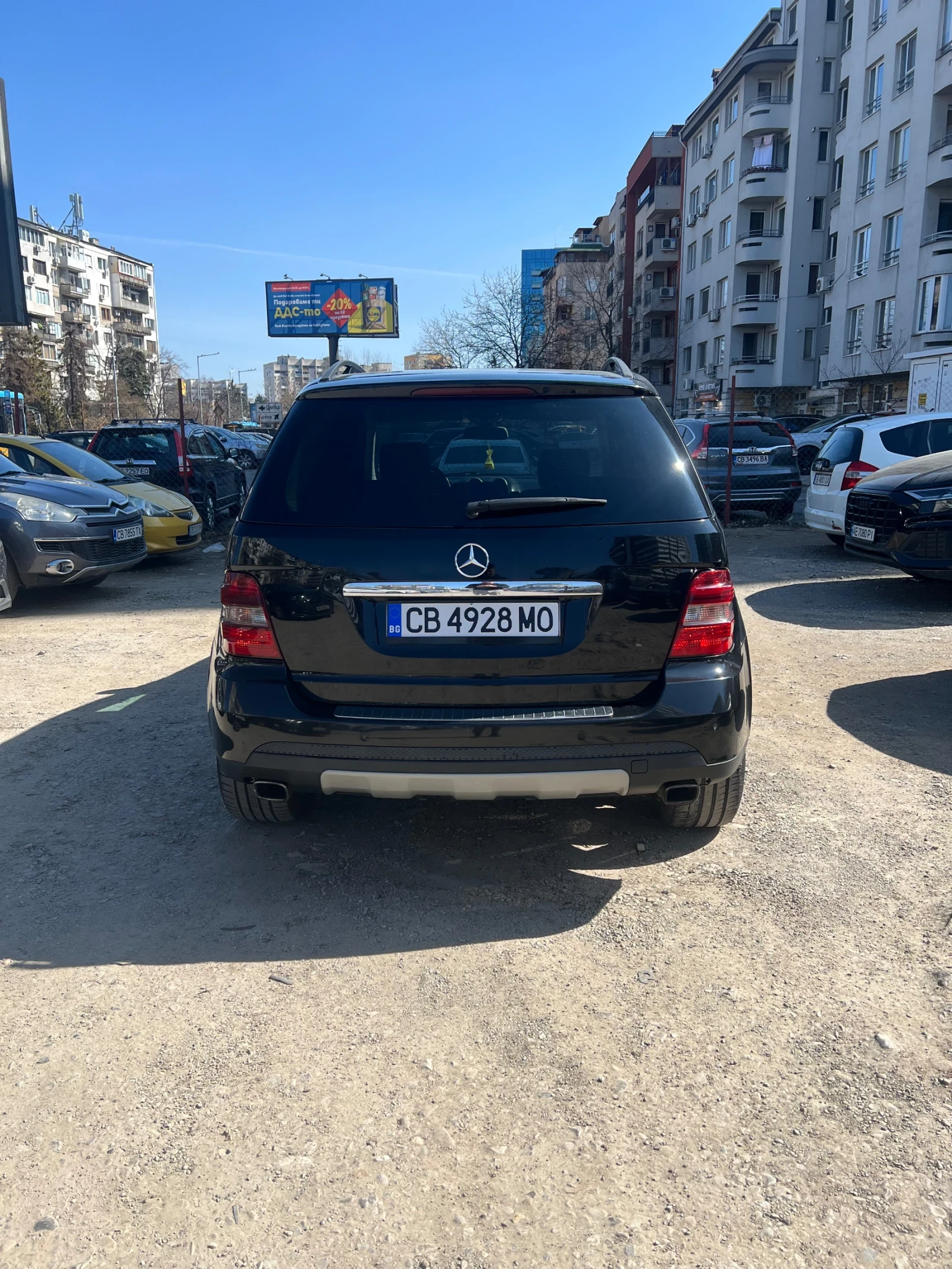 Mercedes-Benz ML 320, снимка 4 - Автомобили и джипове - 53826353