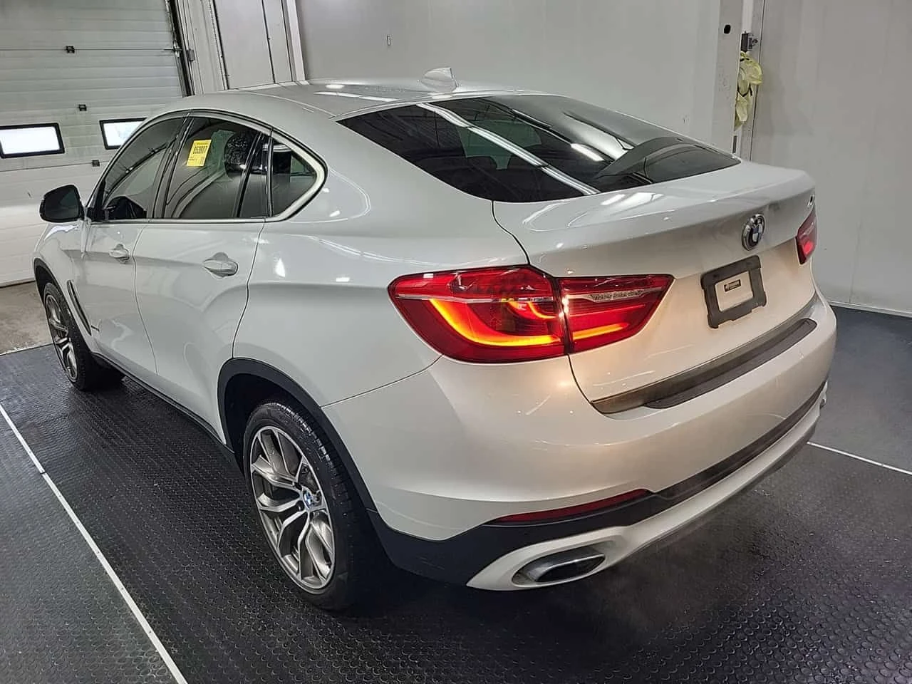 BMW X6 * XDRIVE35I * ПАНО * H/K * ПОДГРЕВИ * KEYLESS, снимка 4 - Автомобили и джипове - 54015118