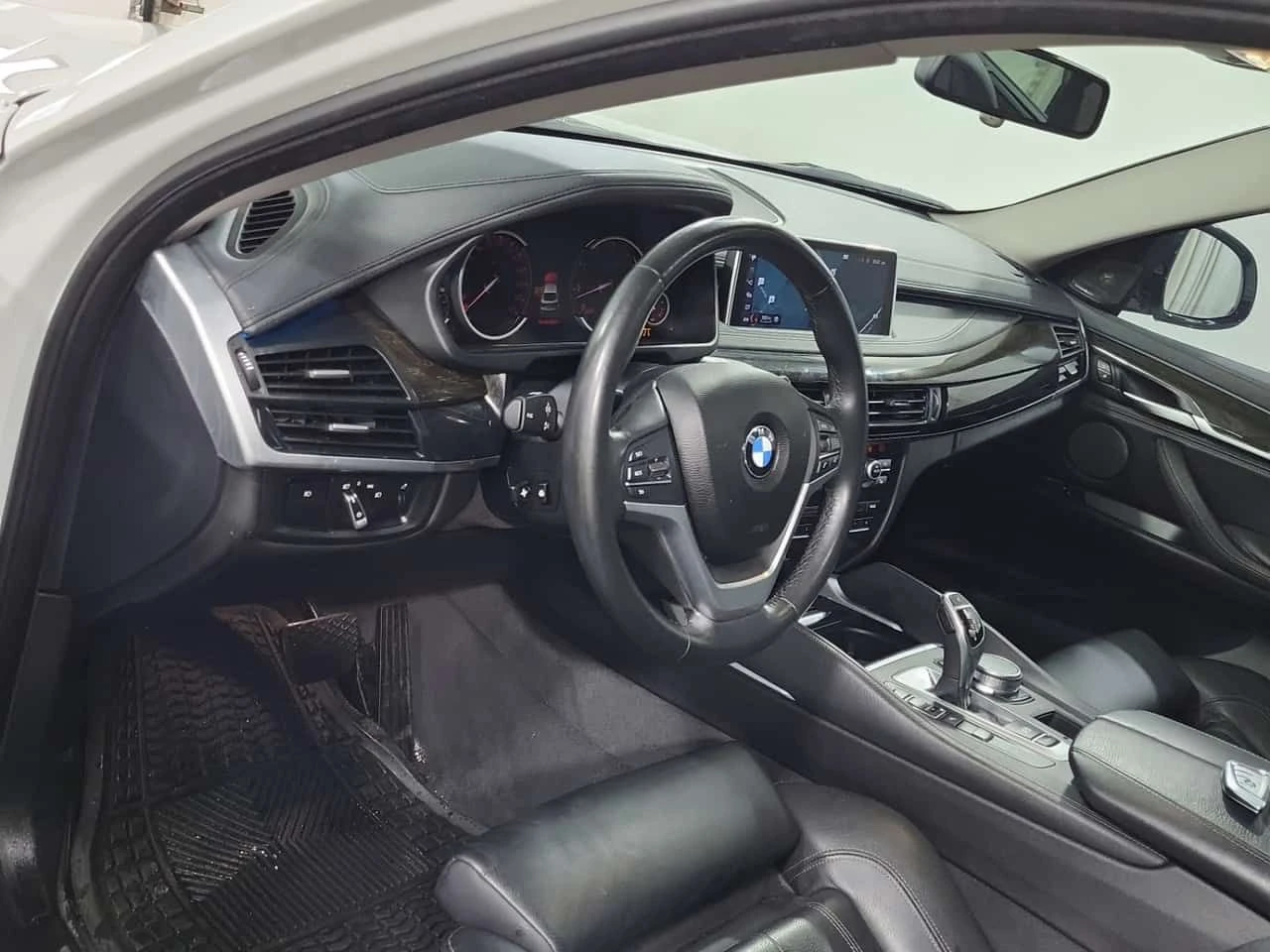 BMW X6 * XDRIVE35I * ПАНО * H/K * ПОДГРЕВИ * KEYLESS, снимка 10 - Автомобили и джипове - 54015118
