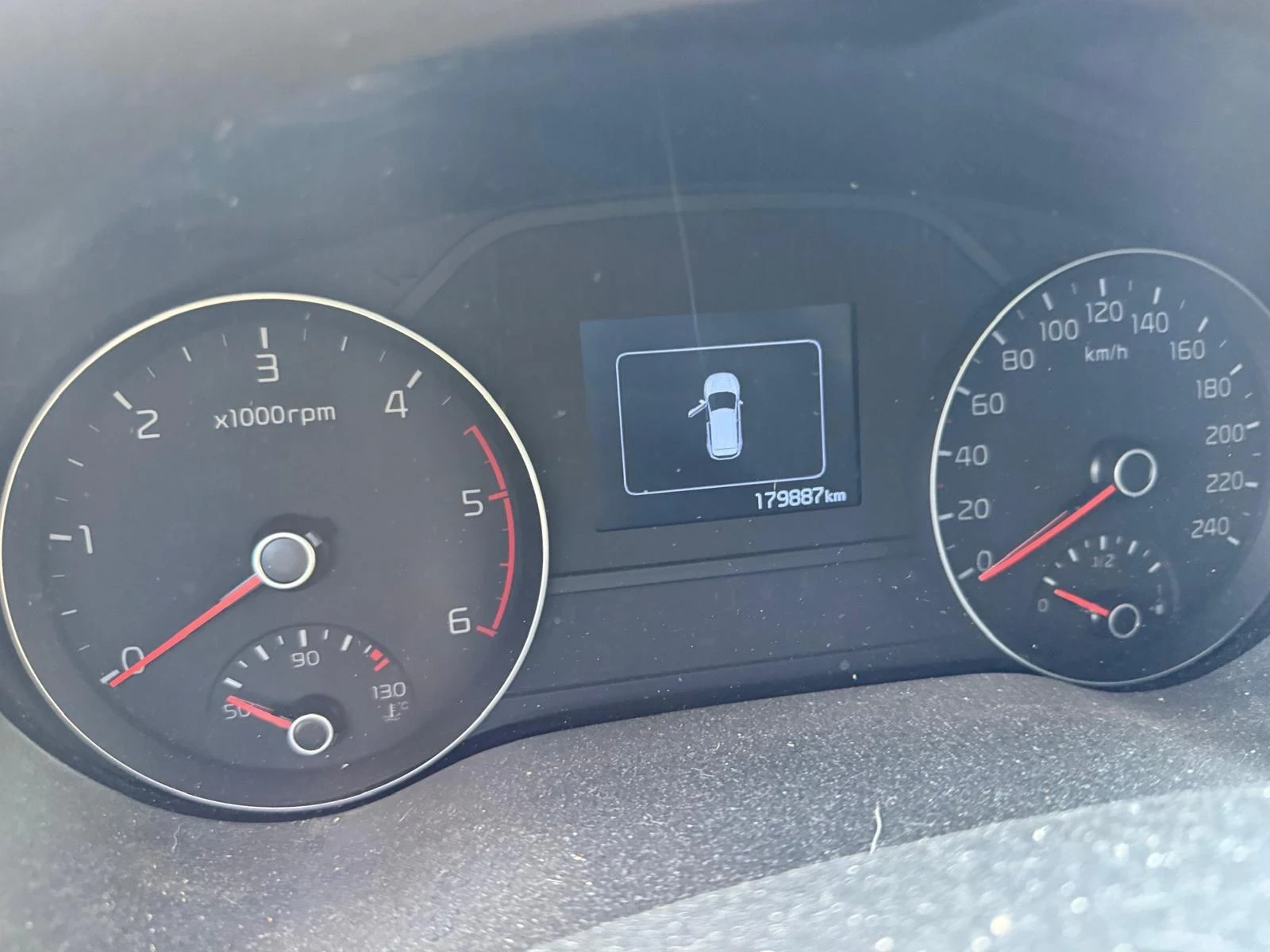 Kia Sportage 1.7 crdi 116 k.c, снимка 8 - Автомобили и джипове - 54040253