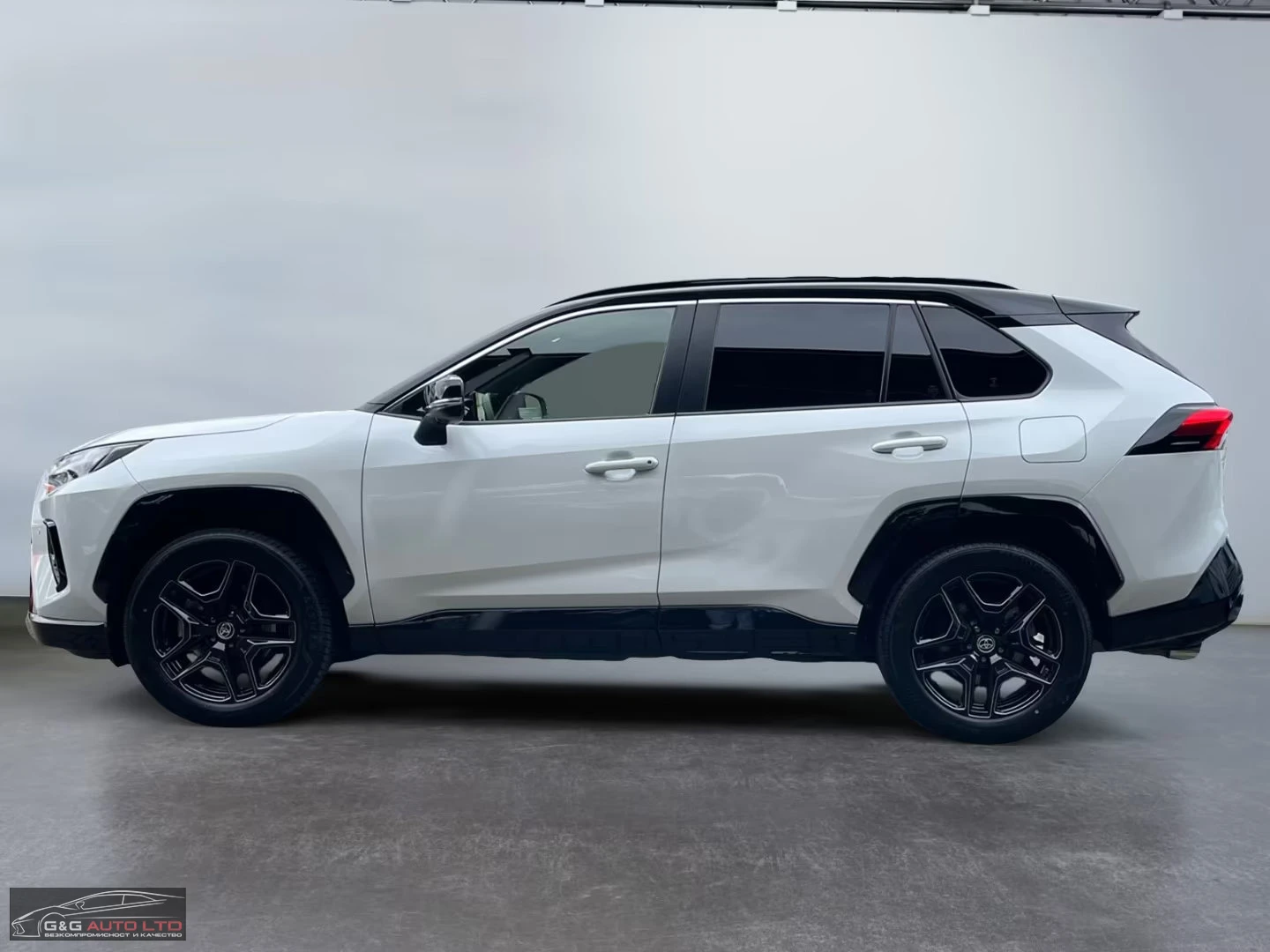 Toyota Rav4 2.5PHEV/GR-SPORT/222HP/4X4/360/JBL/HUD/KLESS/376z | Mobile.bg � ����������� 3