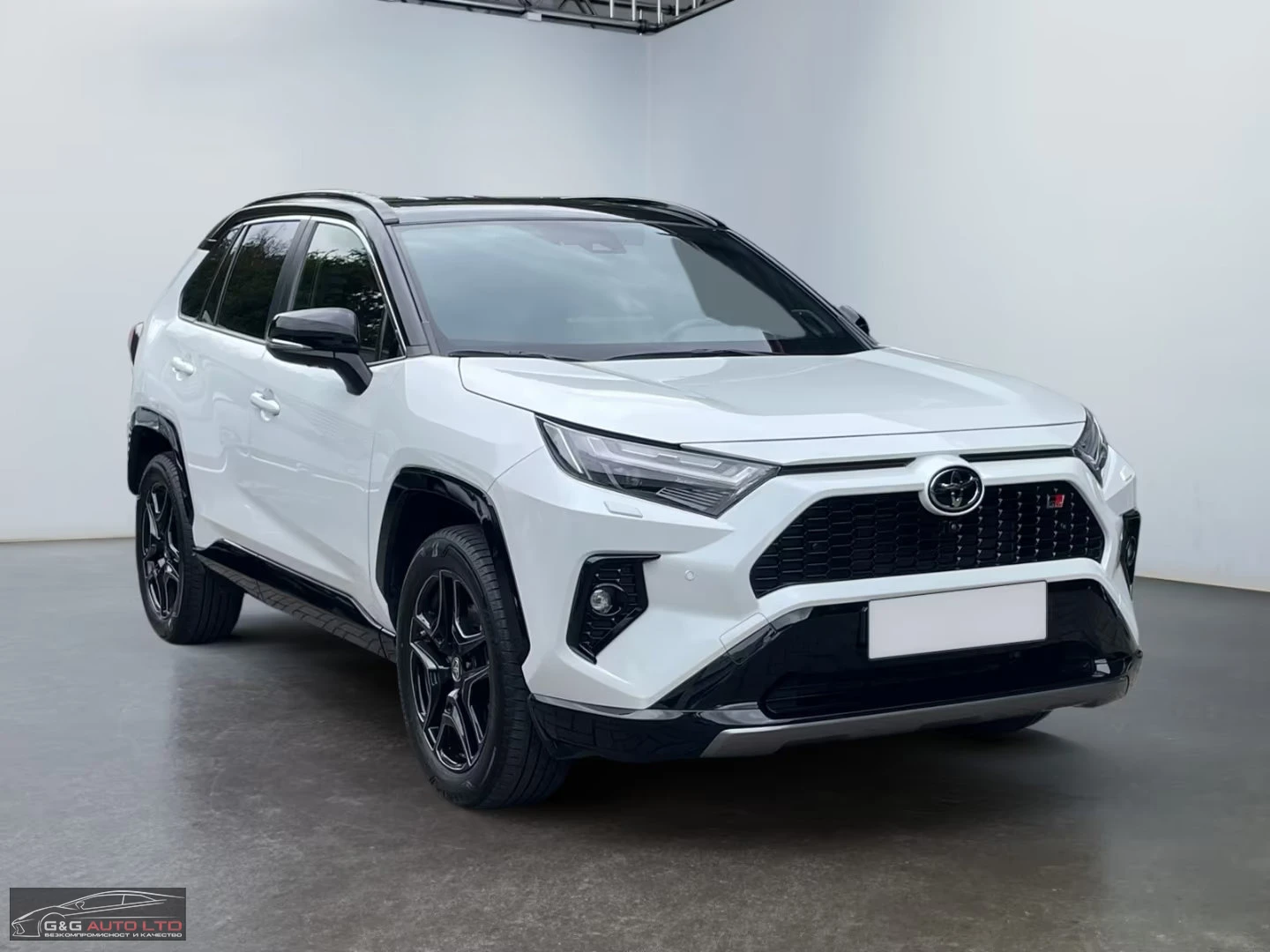 Toyota Rav4 2.5PHEV/GR-SPORT/222HP/4X4/360/JBL/HUD/KLESS/376z | Mobile.bg � ����������� 5