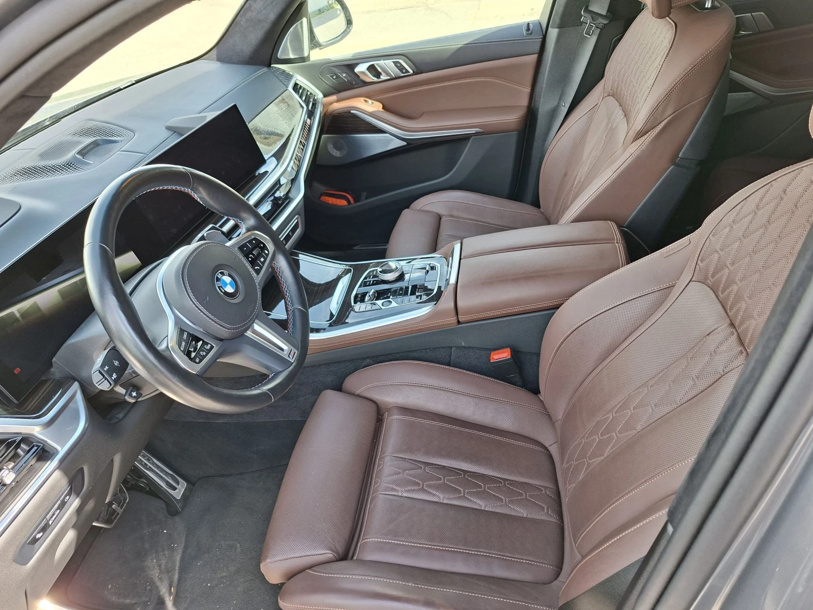 BMW X5 M60I, снимка 7 - Автомобили и джипове - 54580306