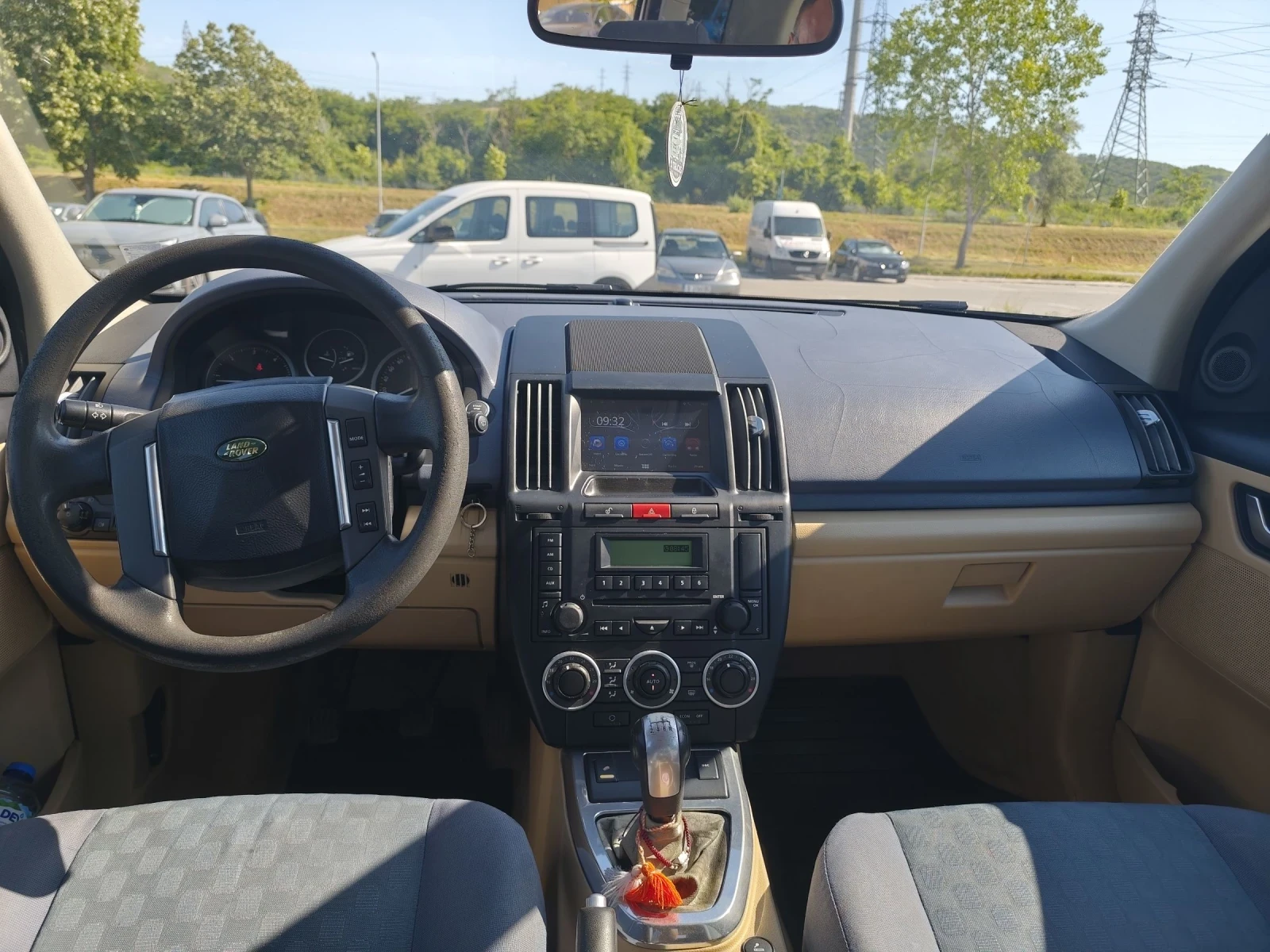 Land Rover Freelander 2 TD4, снимка 5 - Автомобили и джипове - 55102318