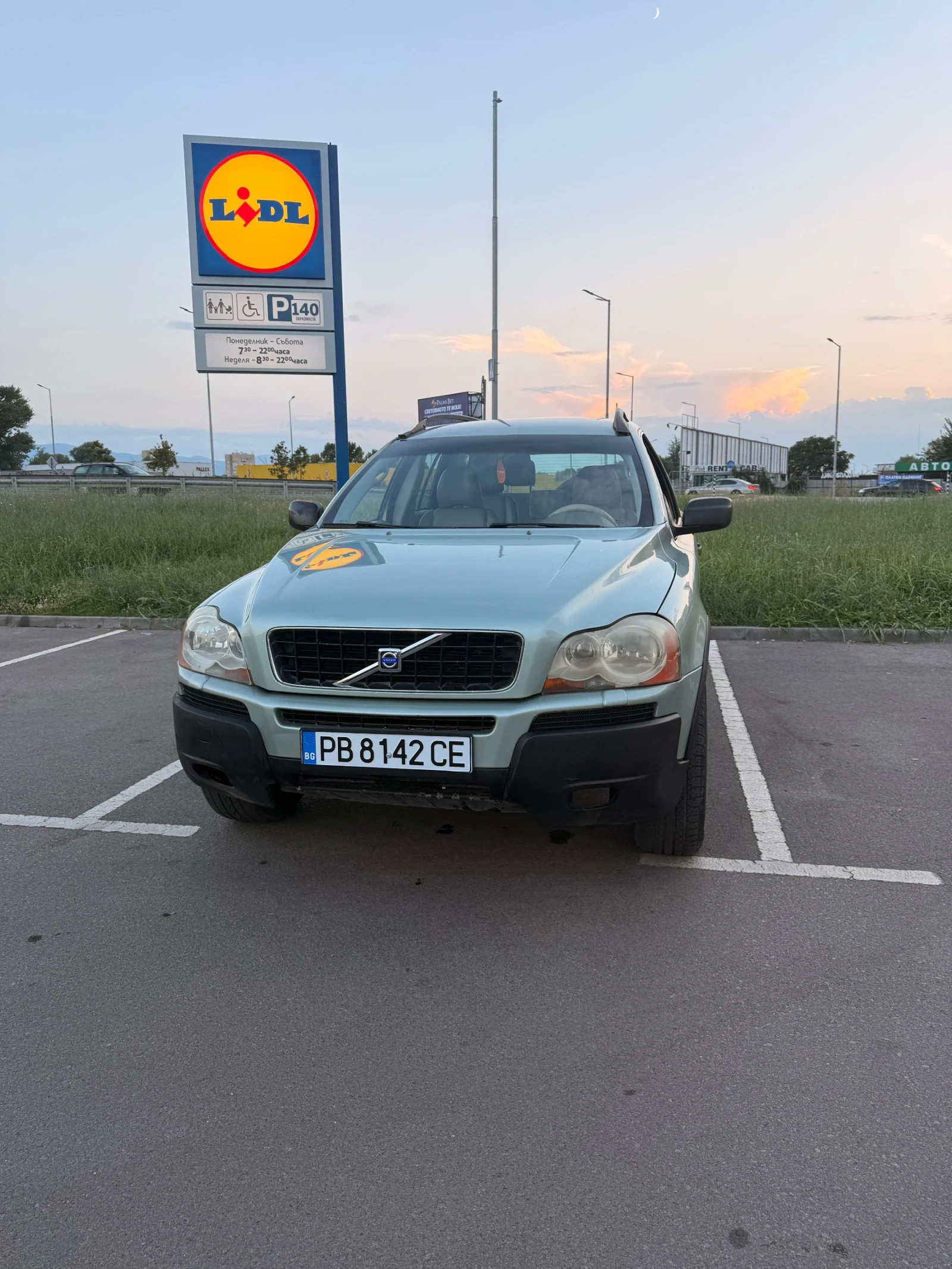 Volvo Xc90, снимка 3 - Автомобили и джипове - 55334986