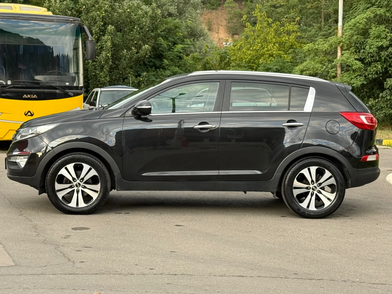 Kia Sportage 1.7CRDi ����/�����������/6 �������� | Mobile.bg � ����������� 9