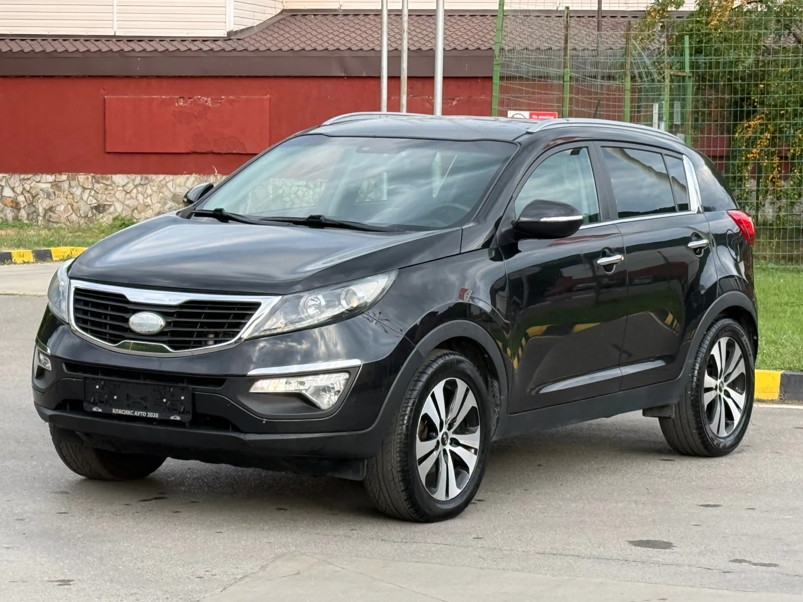 Kia Sportage 1.7CRDi ����/�����������/6 �������� | Mobile.bg � ����������� 5