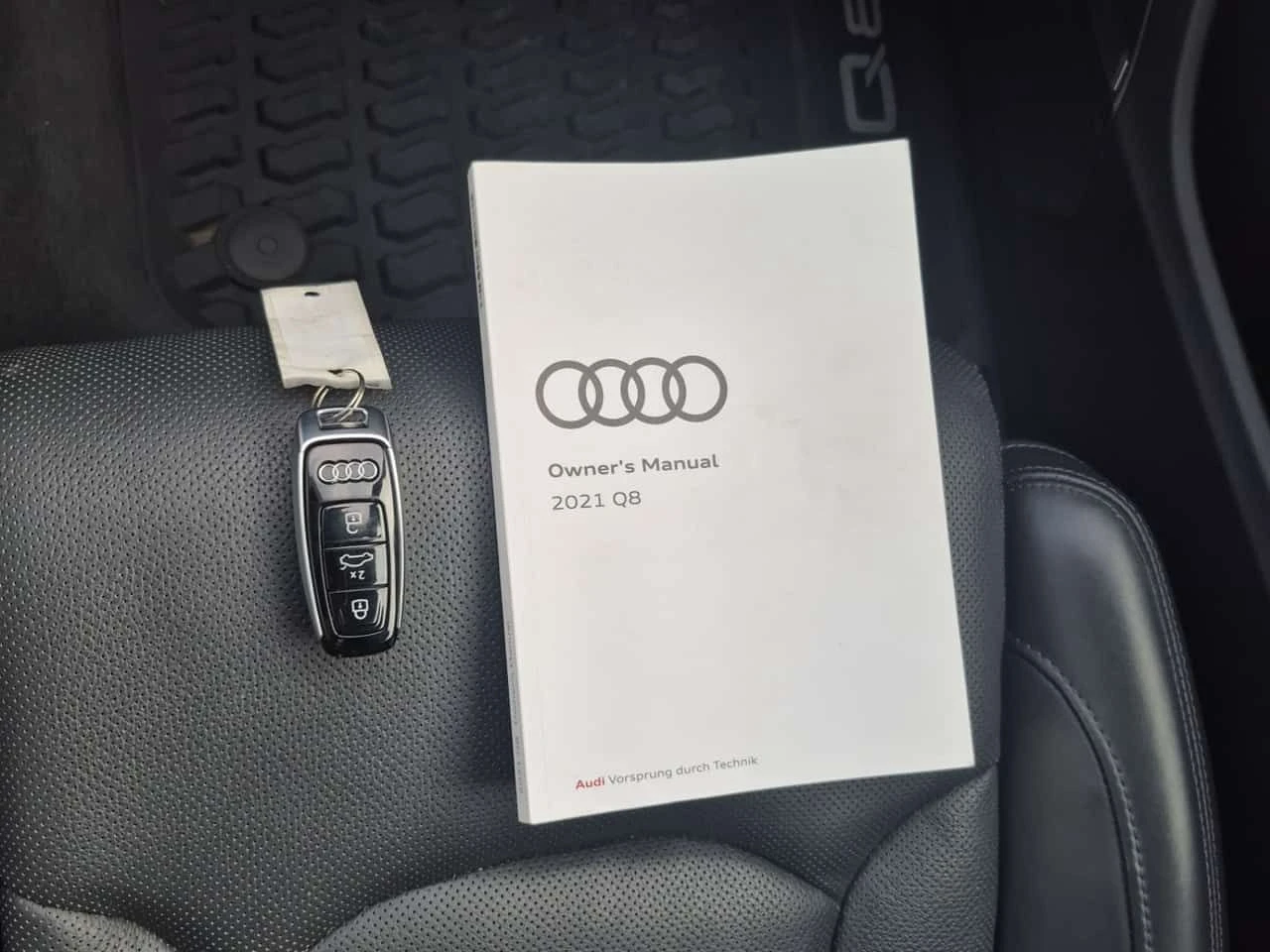Audi Q8 * TECHNIK * CARFAX * ОПЦИЯ ЗА ФИНАНСИРАНЕ, снимка 8 - Автомобили и джипове - 55566046